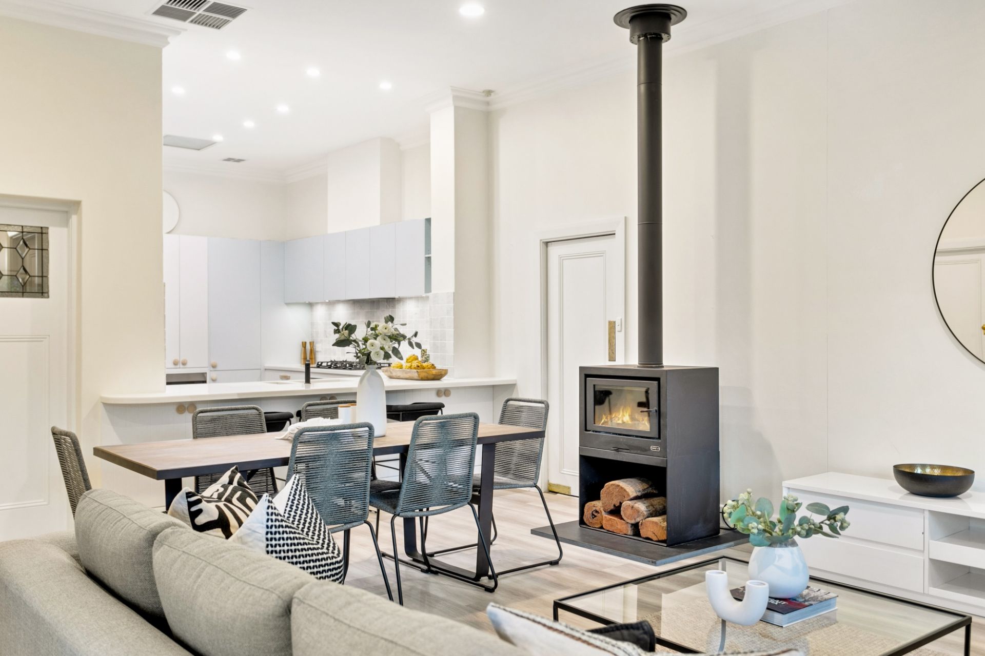 49 Murray Street, Lower Mitcham Williams Real Estate