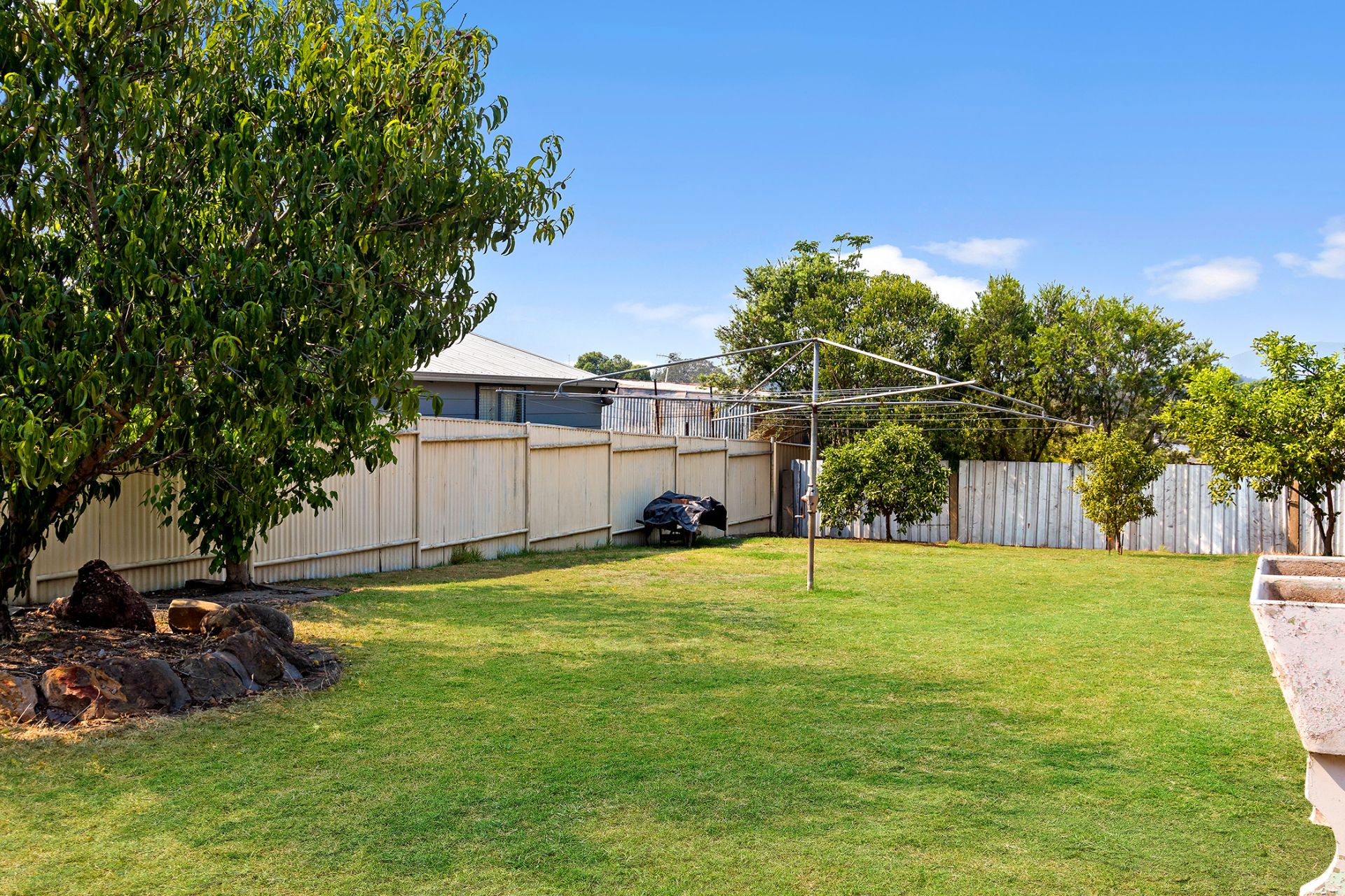 Real Estate For Sale 68 Sixth Street Weston , NSW