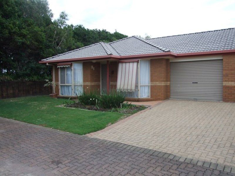 21/1 Peregrine Drive, WURTULLA Amber Werchon Property