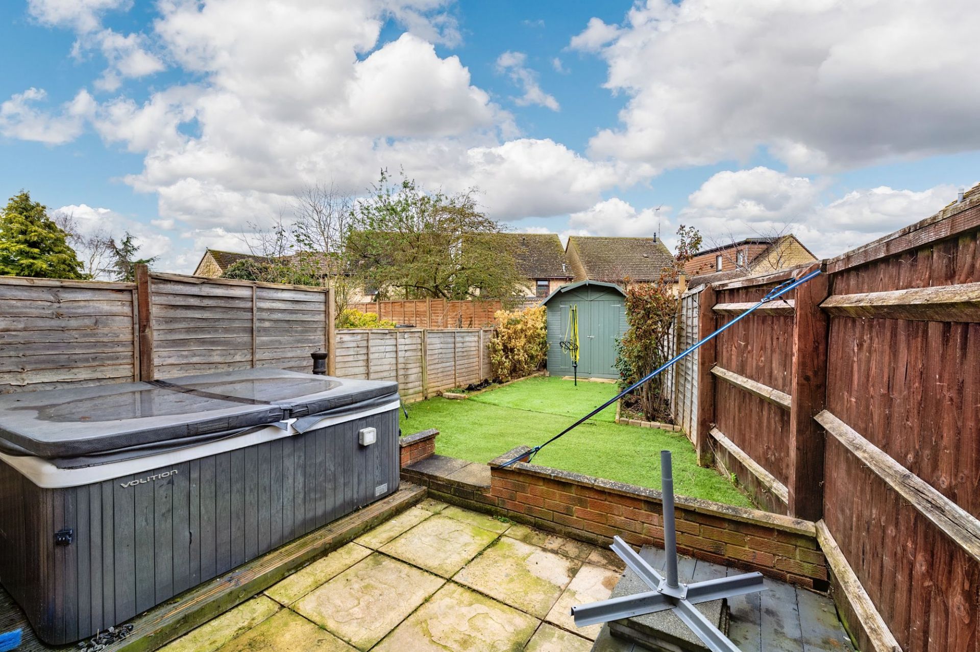 Oxlease, Witney, OX28 Martyn Cox & Company