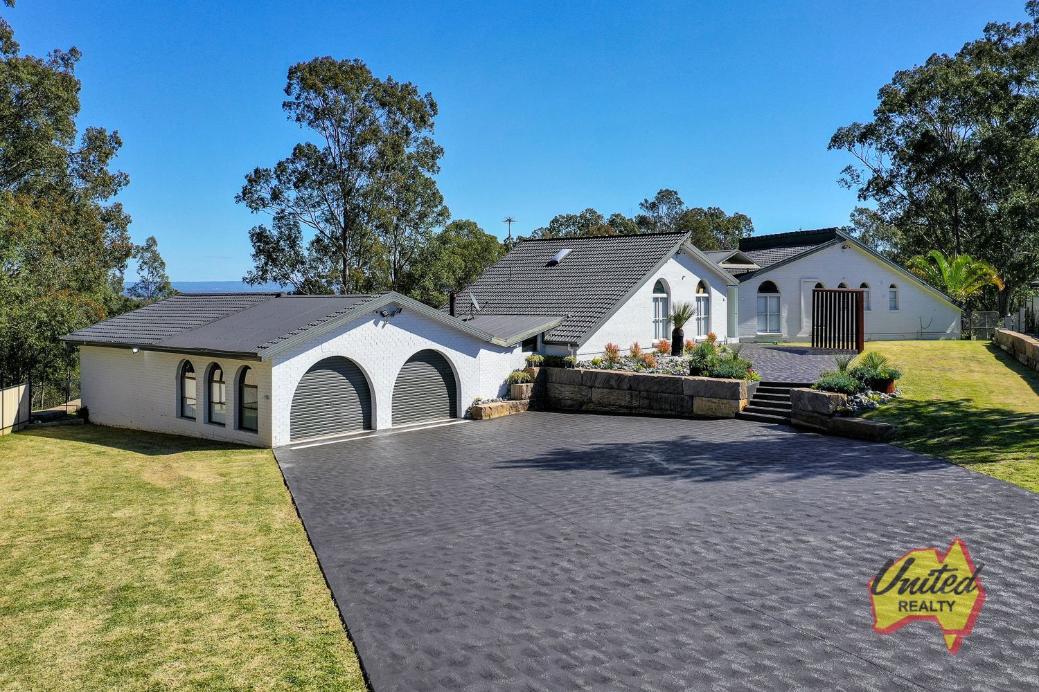 Real Estate For Sale 2159 Elizabeth Drive Cecil Park , NSW