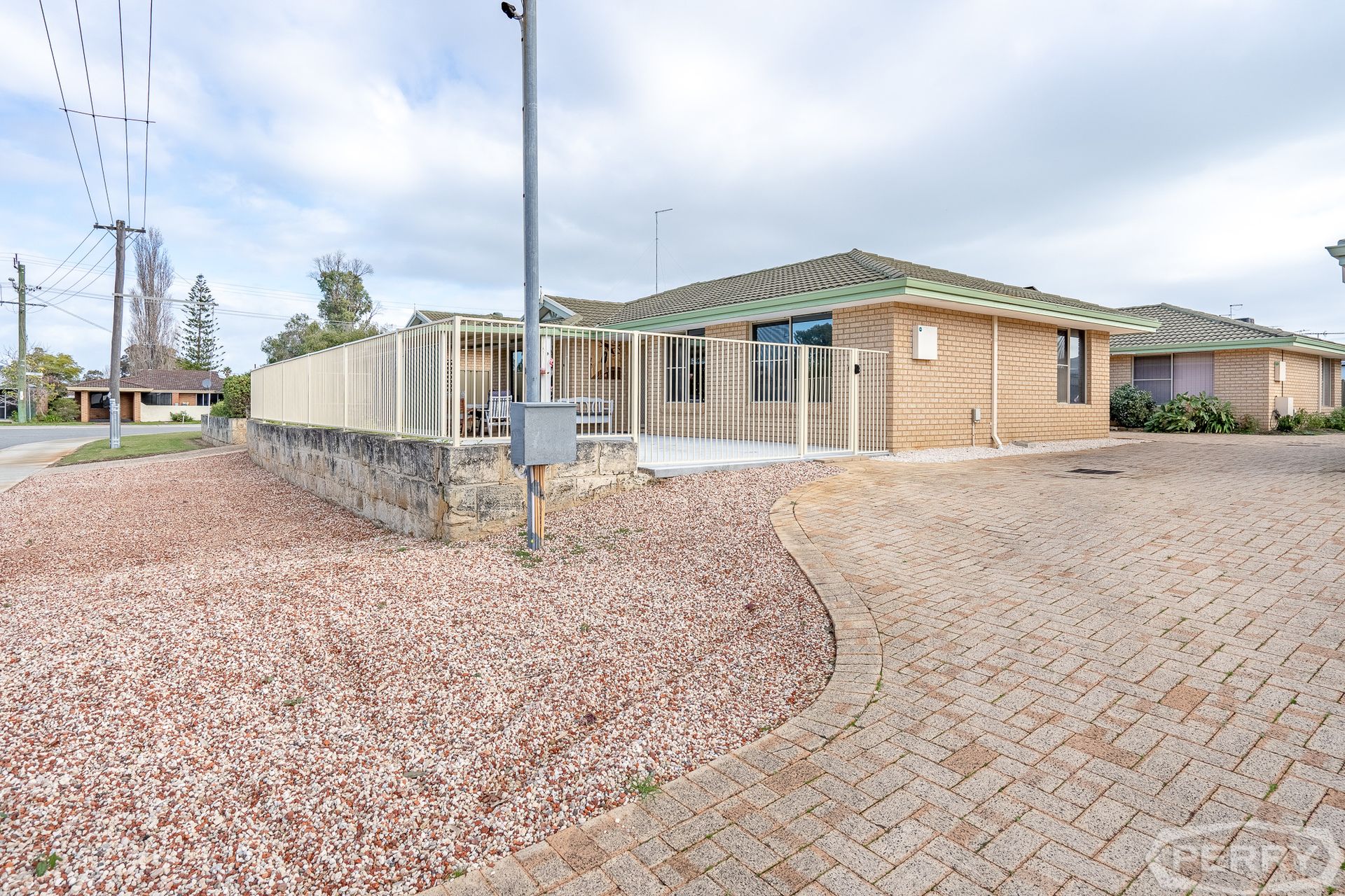 2/30 Beam Road, Mandurah H.& N. PERRY