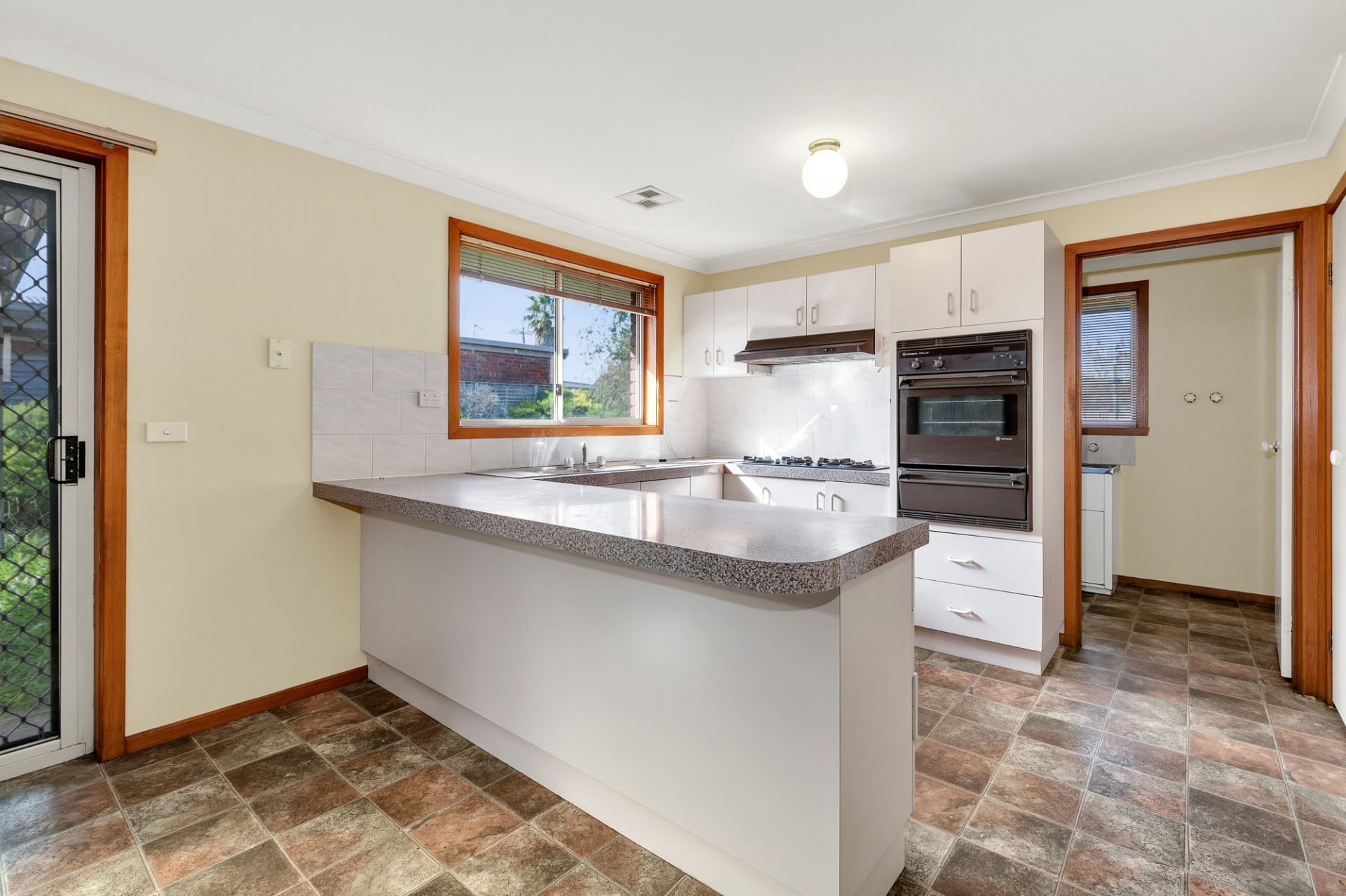 2 Pamela Court, Werribee OBrien Real Estate