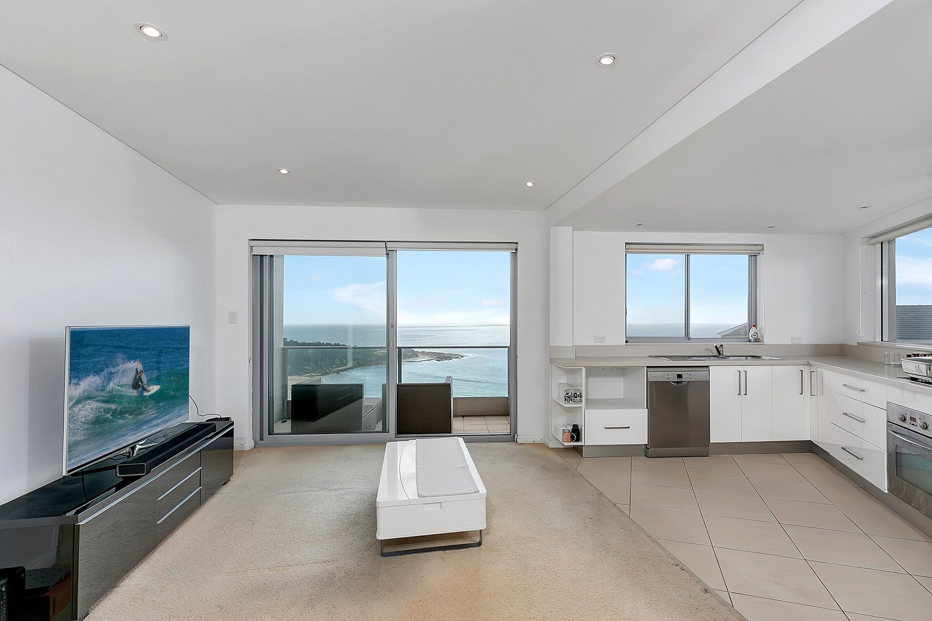 Real Estate For Lease 9/59 Crown Road Queenscliff , NSW