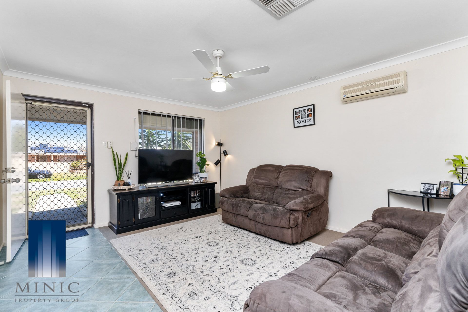 Real Estate For Lease 10 Greenough Way Gosnells , WA