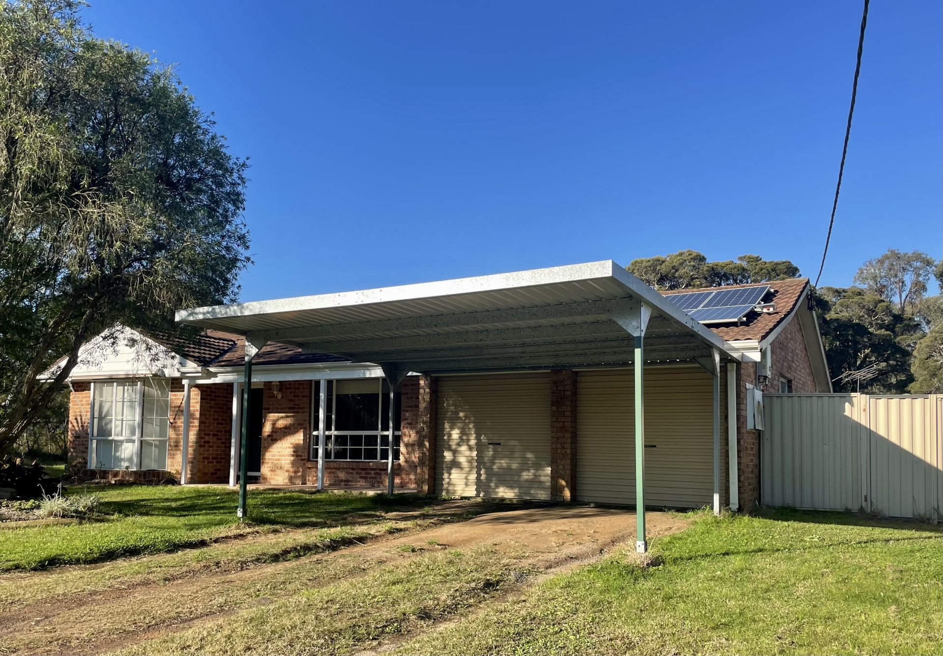 42 Cleveland Road, Riverstone Hometown Realty