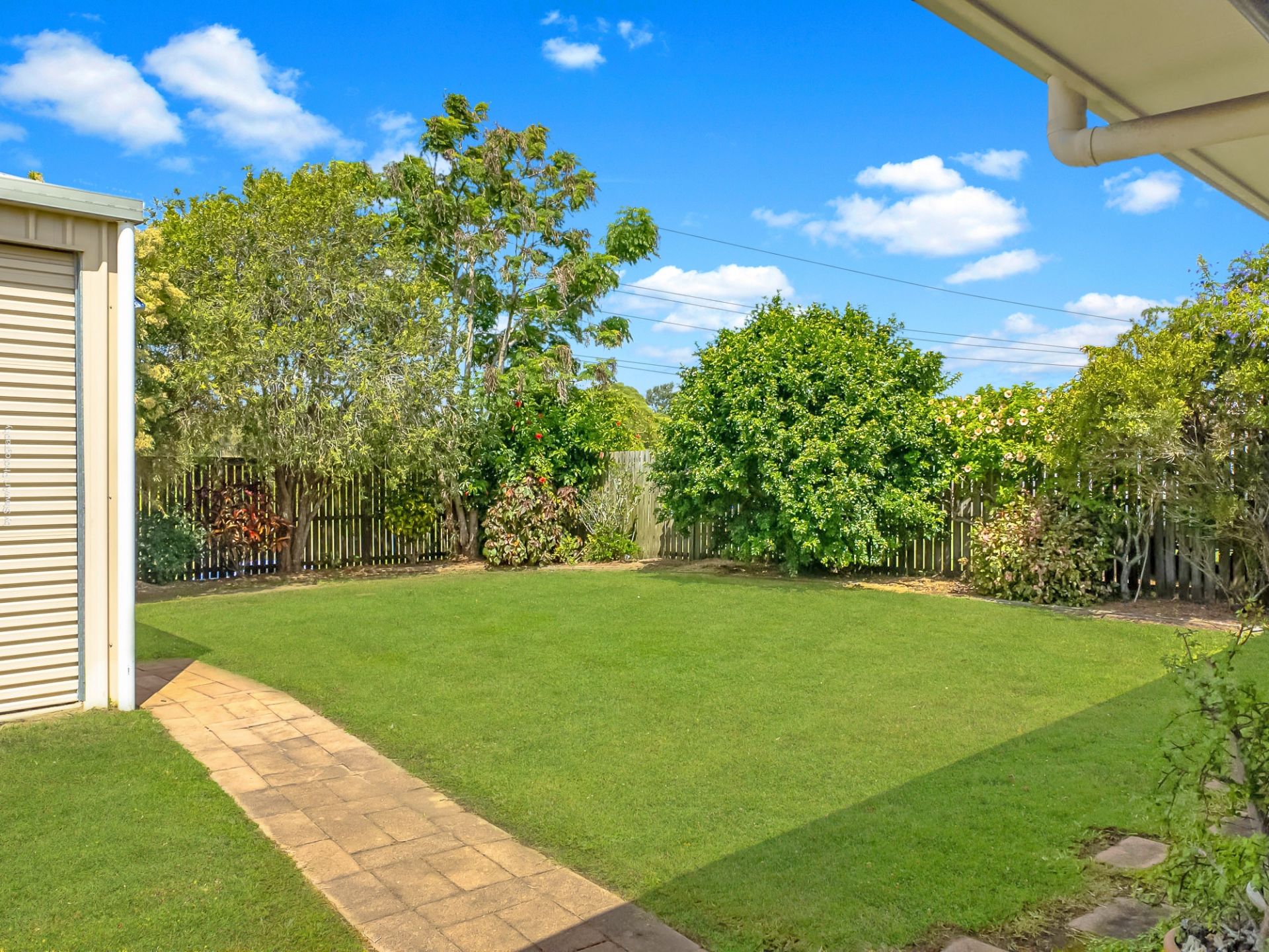 8 Glengarry Court, KAWUNGAN Mitchells Realty