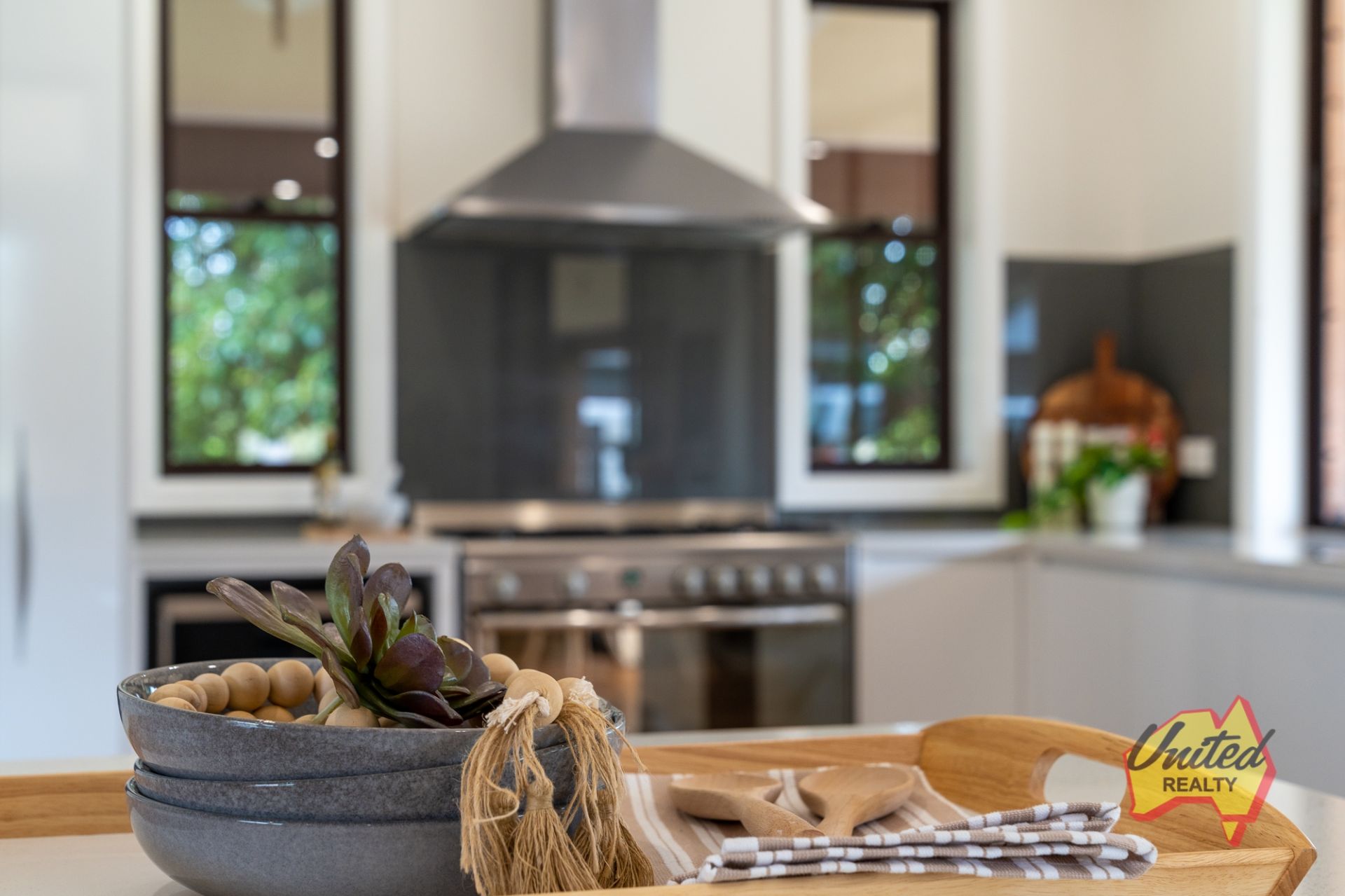 45 Dairy Road, The Oaks United Realty