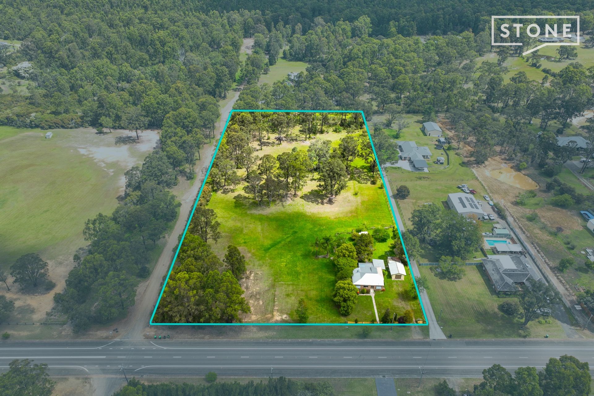 Real Estate For Commercial Sale 80 Caledonia Street Kearsley , NSW