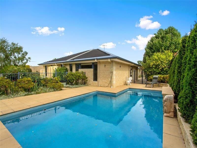 Real Estate For Sale 37 Serenity Way Mornington , VIC