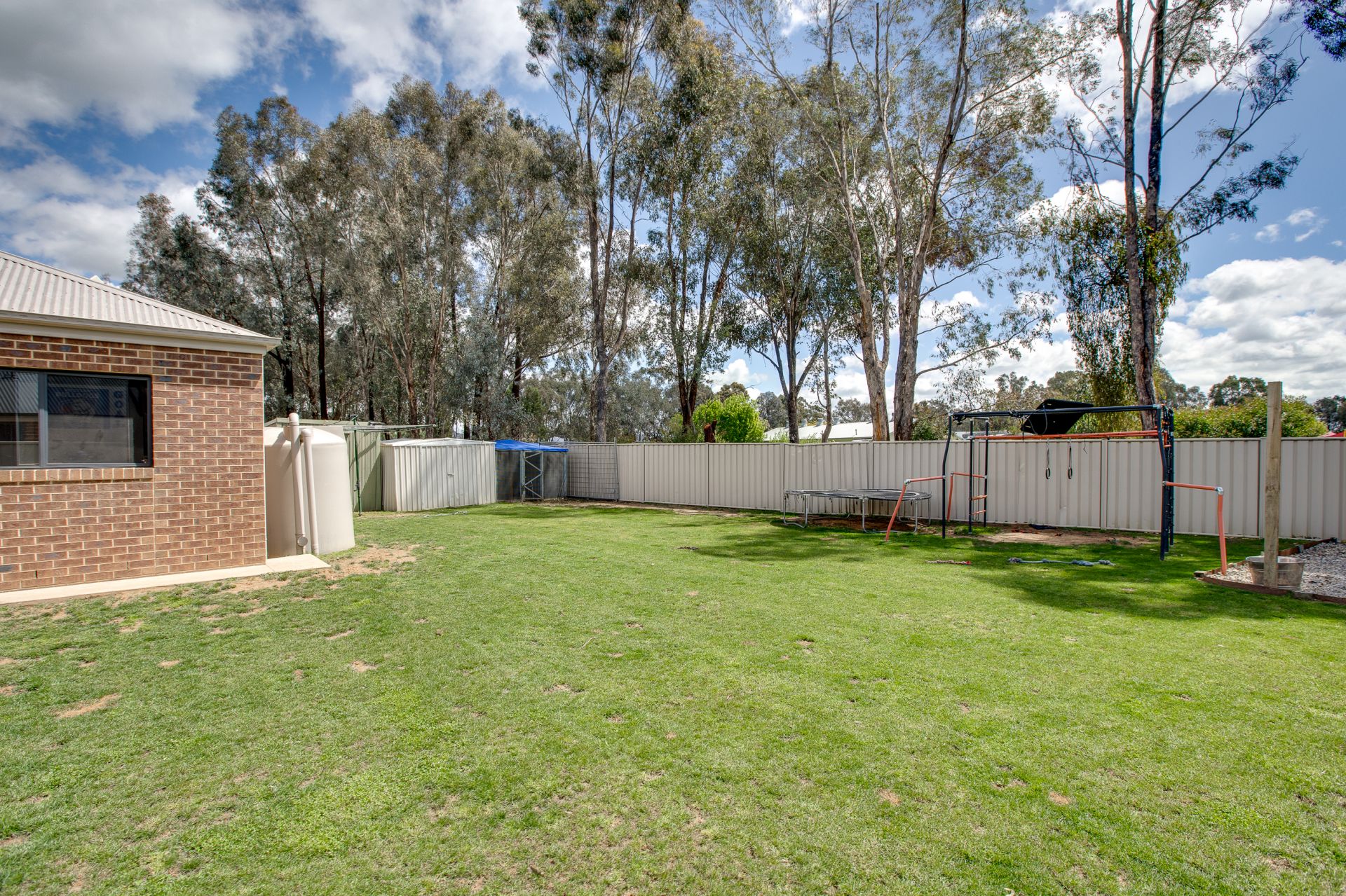 37 Pech Avenue, Jindera Gilson Yonson Real Estate