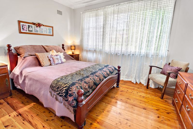 Real Estate For Sale 5 Dilkera Avenue Valentine , NSW