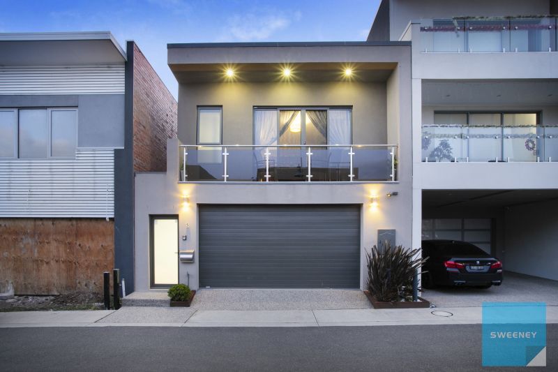 5 Caravel Lane, CAROLINE SPRINGS Sweeney Estate Agents