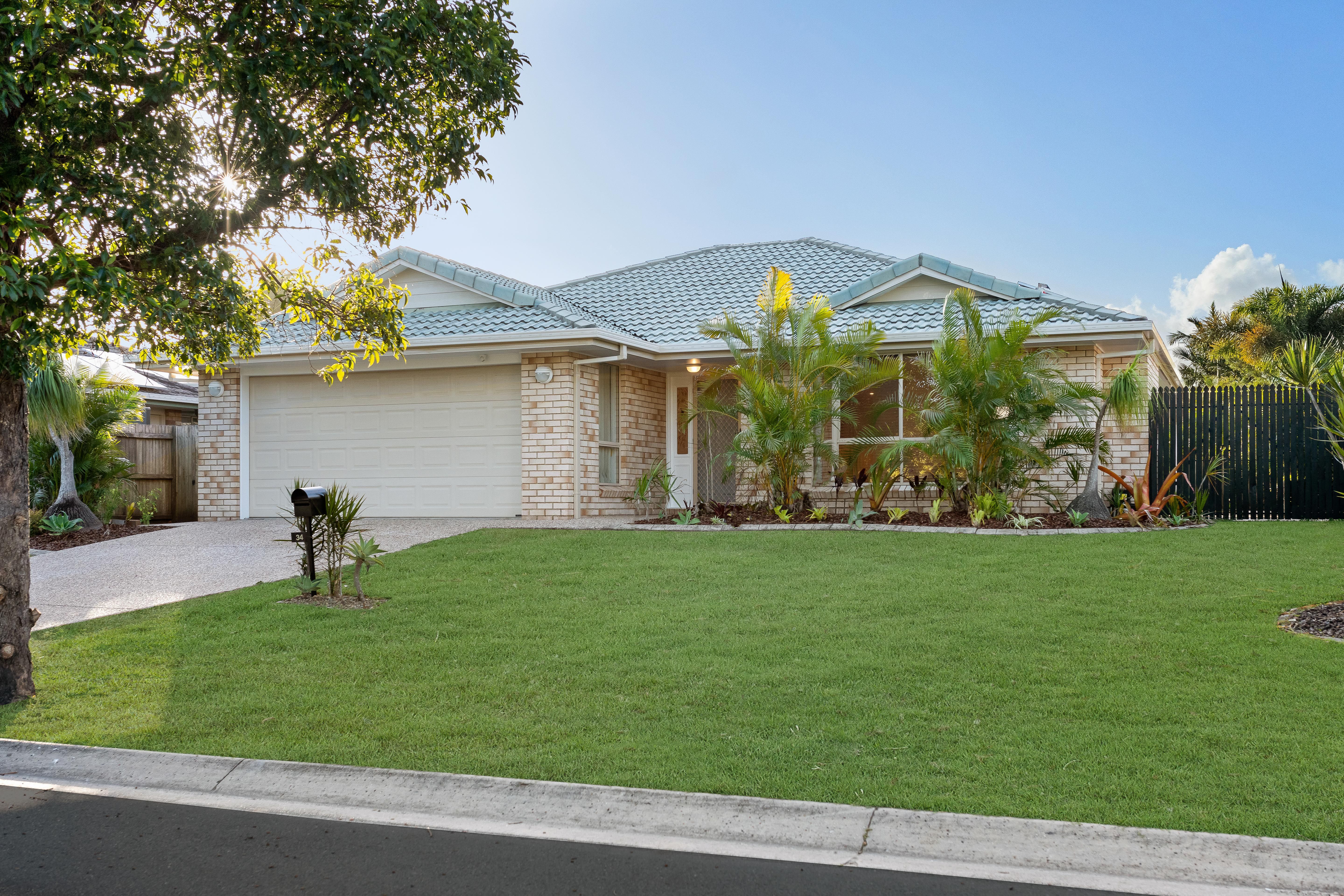 Real Estate For Sale 34 Mountain Ash Drive Mountain Creek , QLD