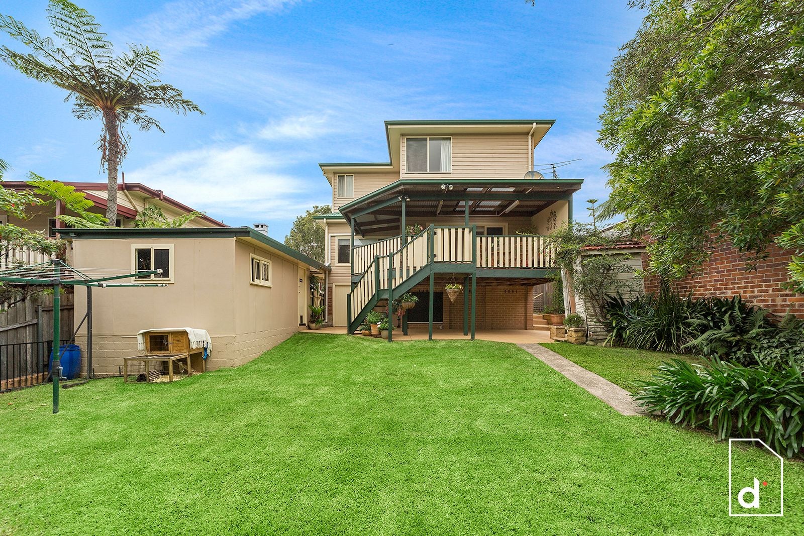 Sold property 1800000 for 29 Hillcrest Avenue Woonona , NSW 2517