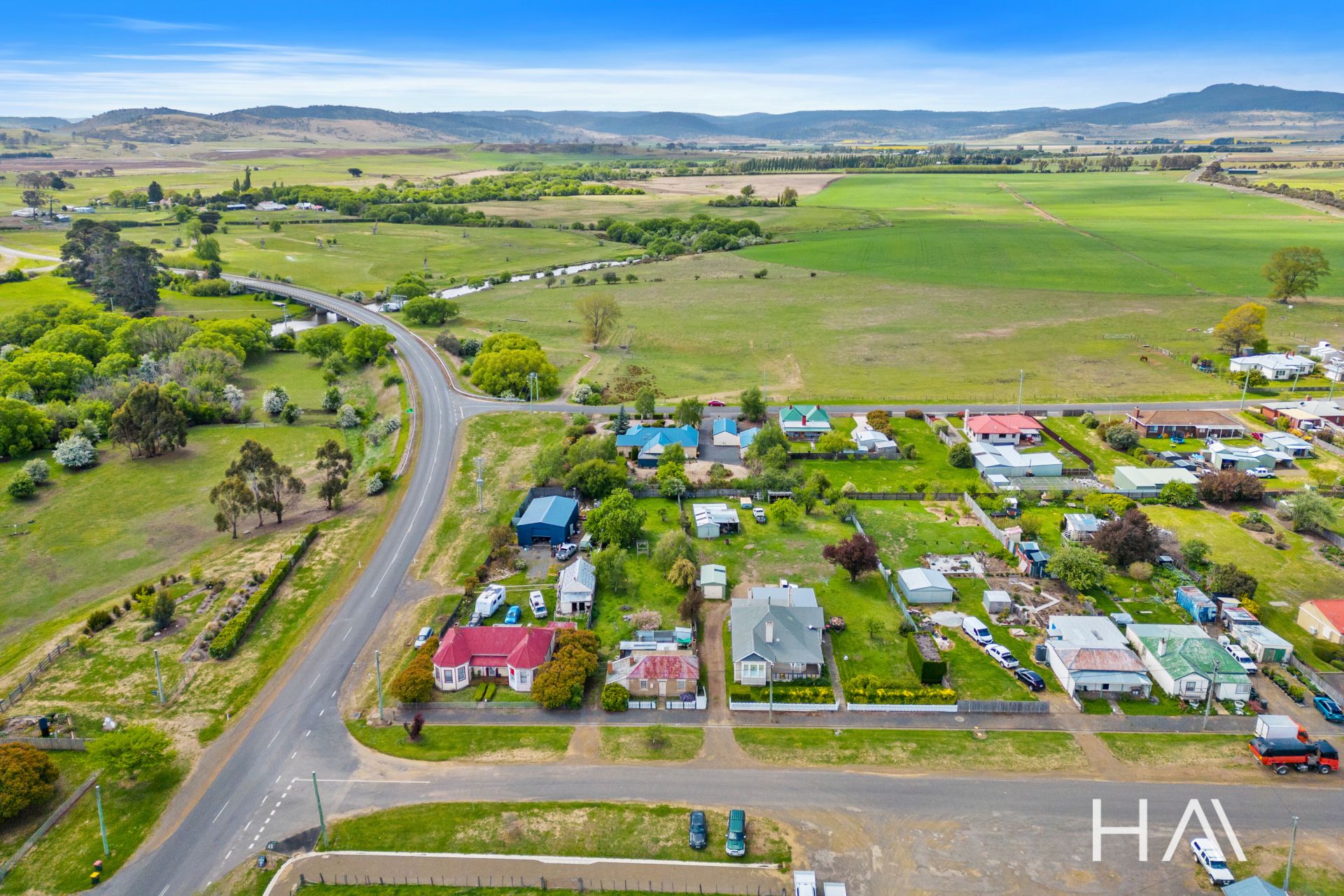 3 Alexander Street, Bothwell Harrison Agents