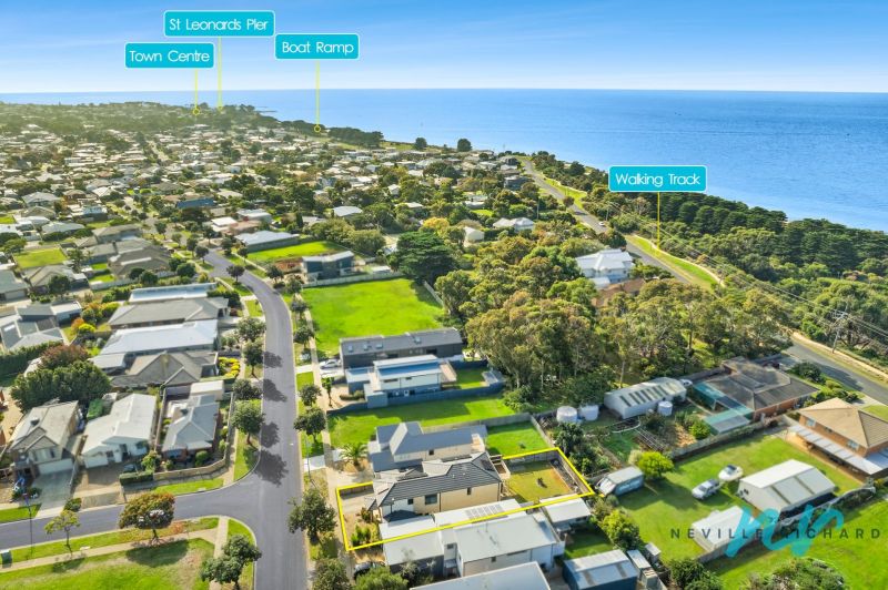 39 Mainsail Drive, St Leonards Neville Richards Real Estate