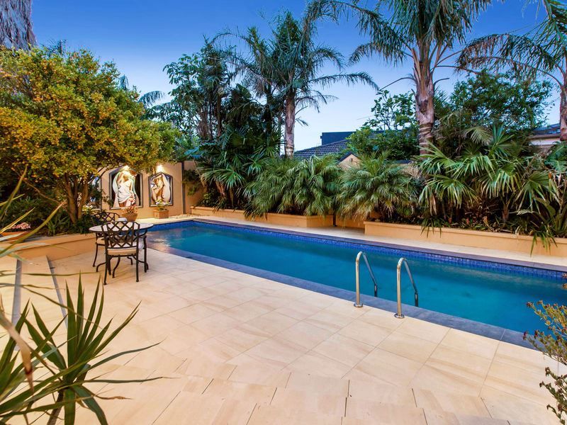 Real Estate For Sale 13 Gleneagles Avenue Mornington , VIC