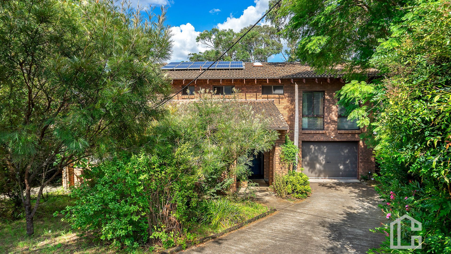 8 Newbridge Place, Glenbrook Chapman Real Estate
