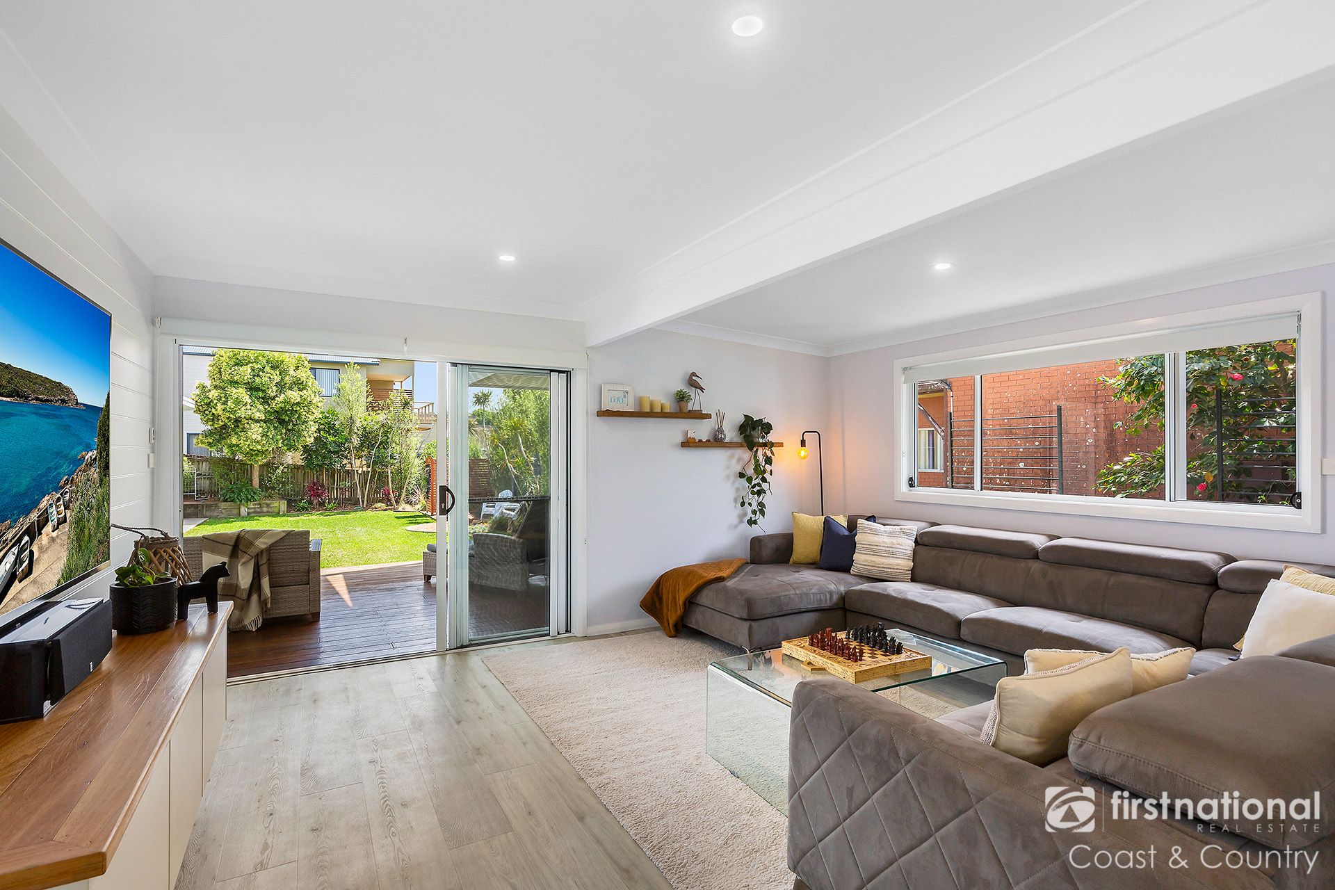 26 McIntosh Street, Shoalhaven Heads First National Coast & Country