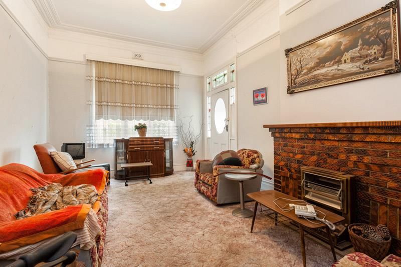 110 Ballarat Road, FOOTSCRAY Sweeney Estate Agents