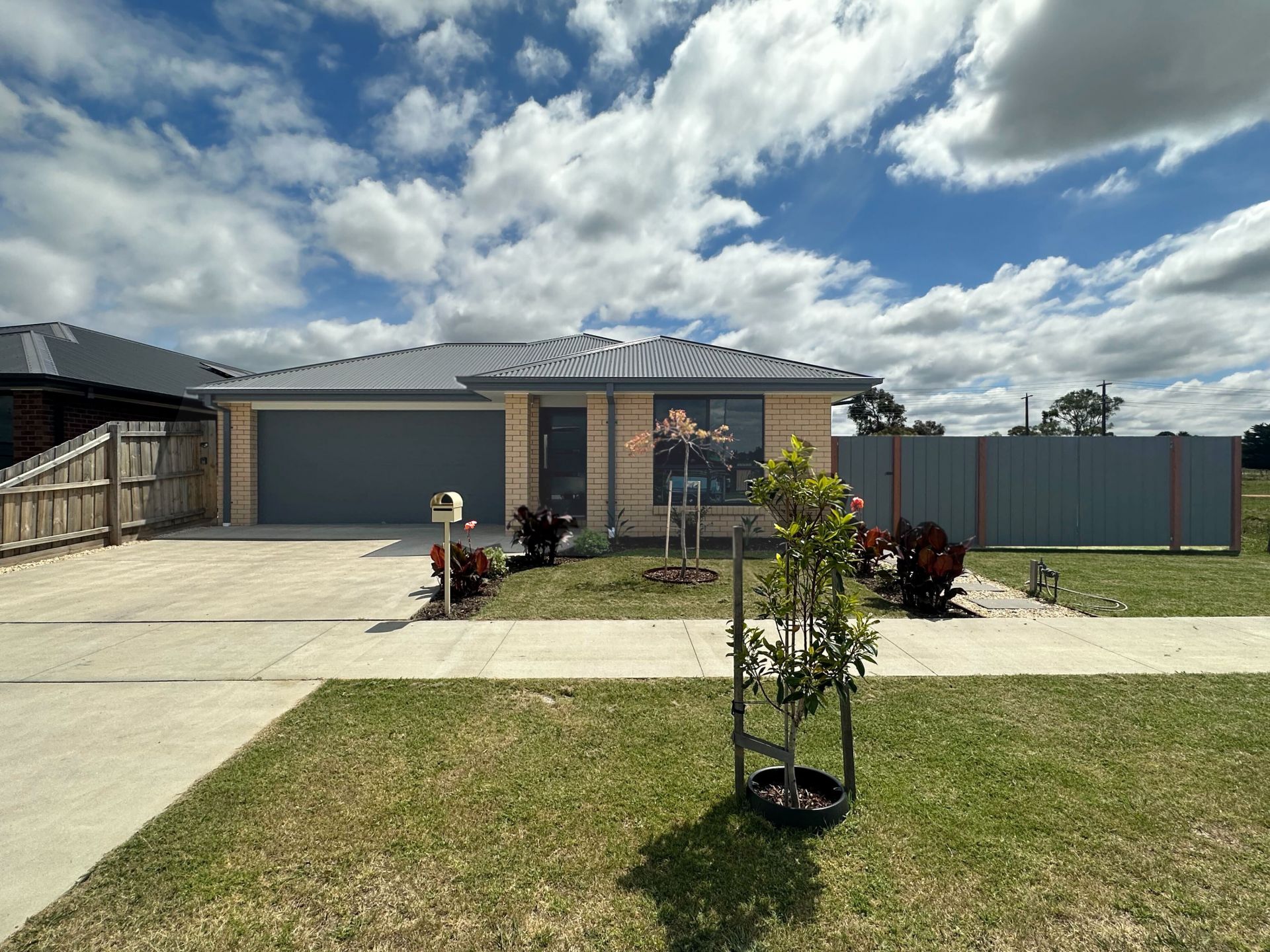 19 McLaren Avenue, Lucknow OBrien Real Estate