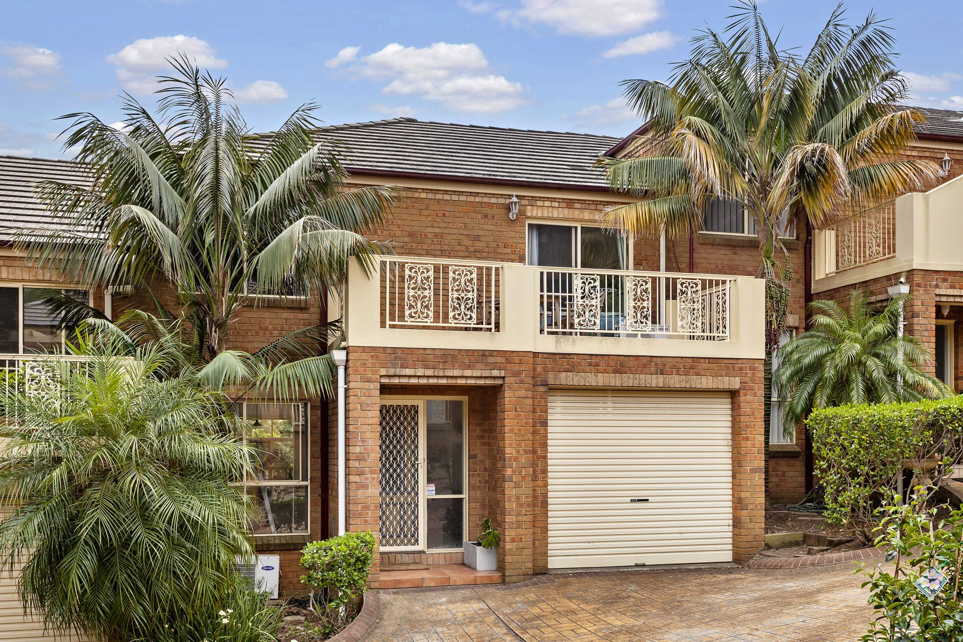 Real Estate For Sale 4/29 Woodlawn Avenue Mangerton , NSW