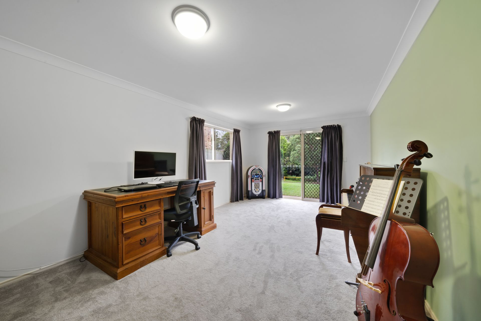 Real Estate For Sale 21 Oxford Crescent Bridgeman Downs , QLD