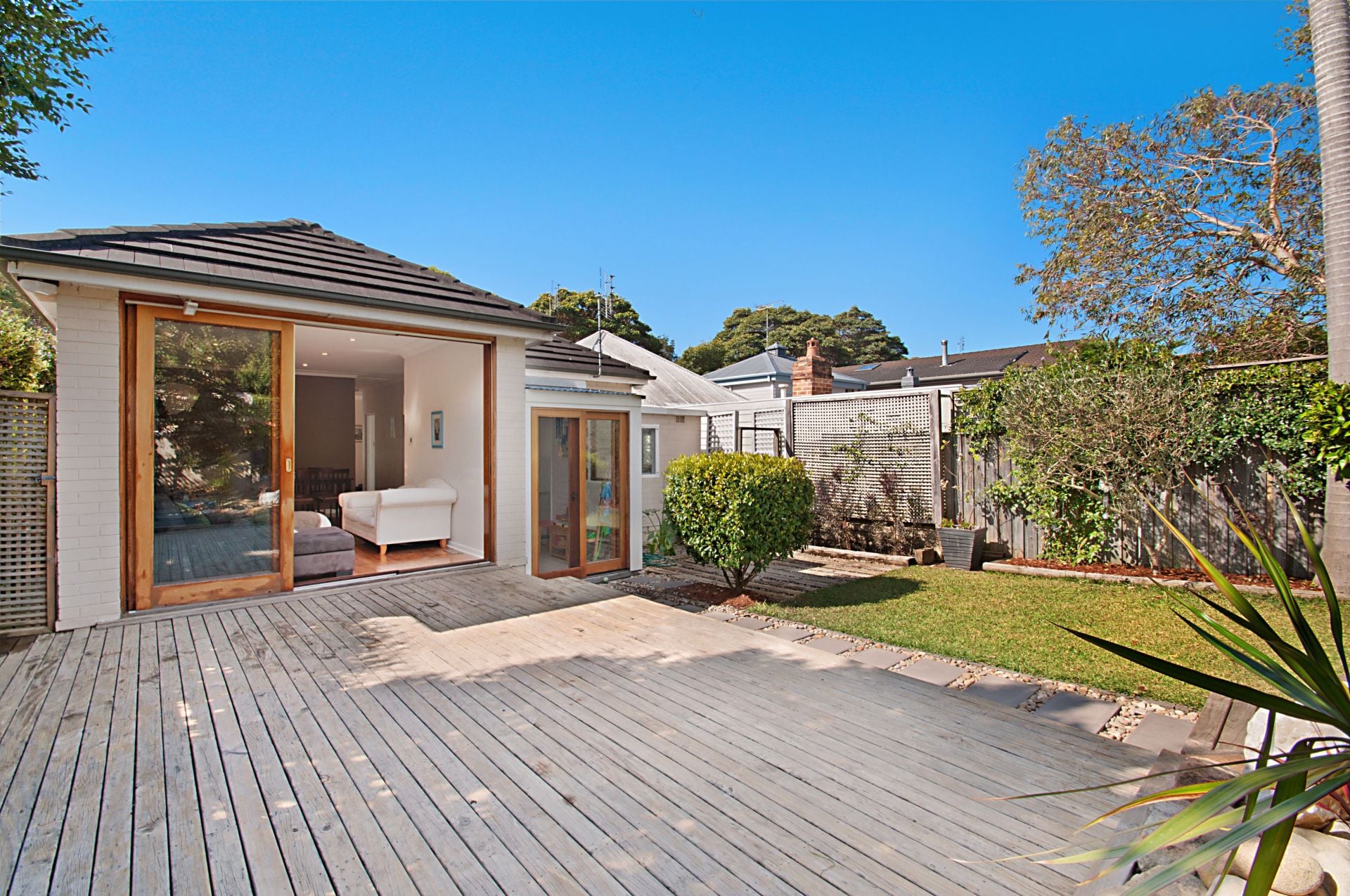 36 Surfers Parade, Freshwater Skyline Real Estate