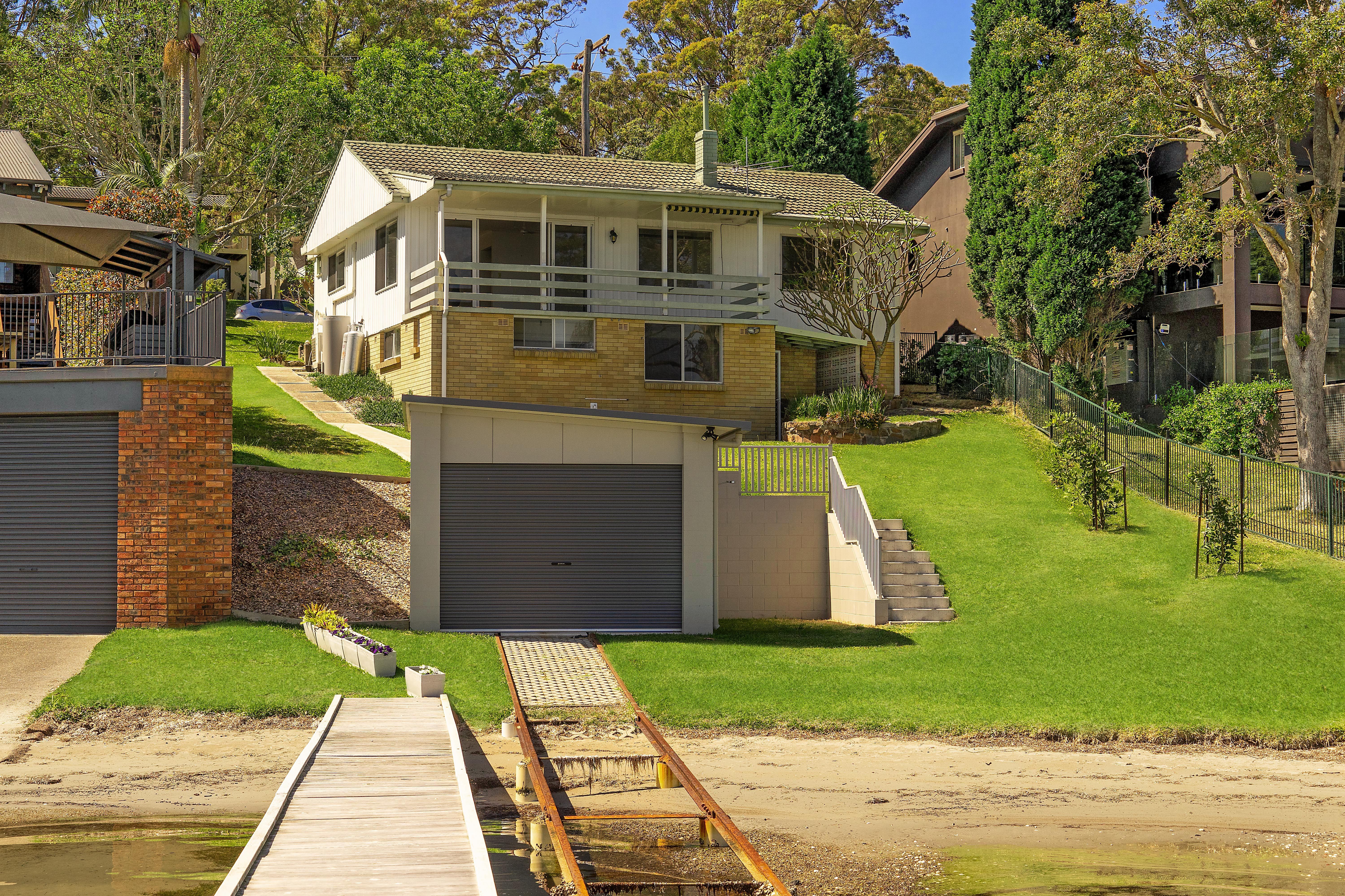 One Agency Eastlakes Real Estate For Sale 2a Government Road