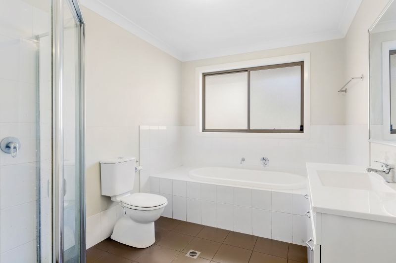 Real Estate For Sale 18 Adams Circuit Elderslie , NSW