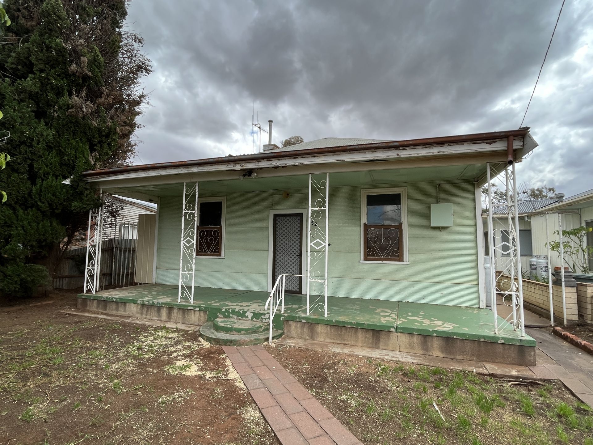 52 Patton Street, Broken Hill Outback Real Estate