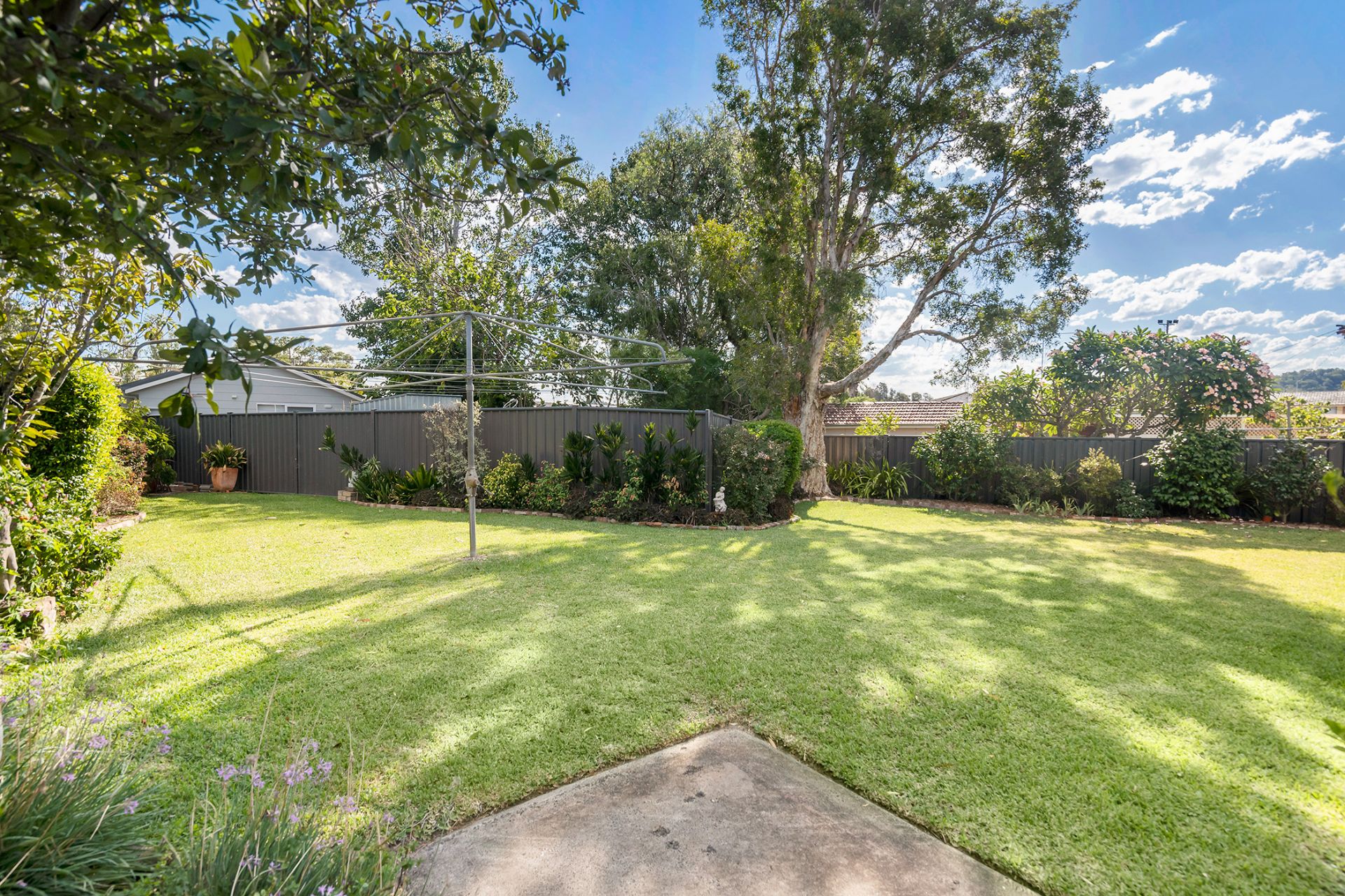 Real Estate For Sale 43 Camellia Circle Woy Woy , NSW