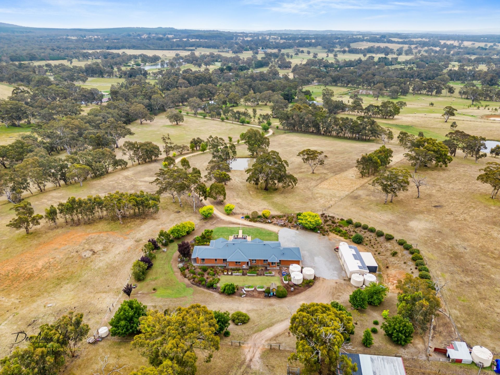 39 Hammersmith Drive, Meadows Williams Real Estate