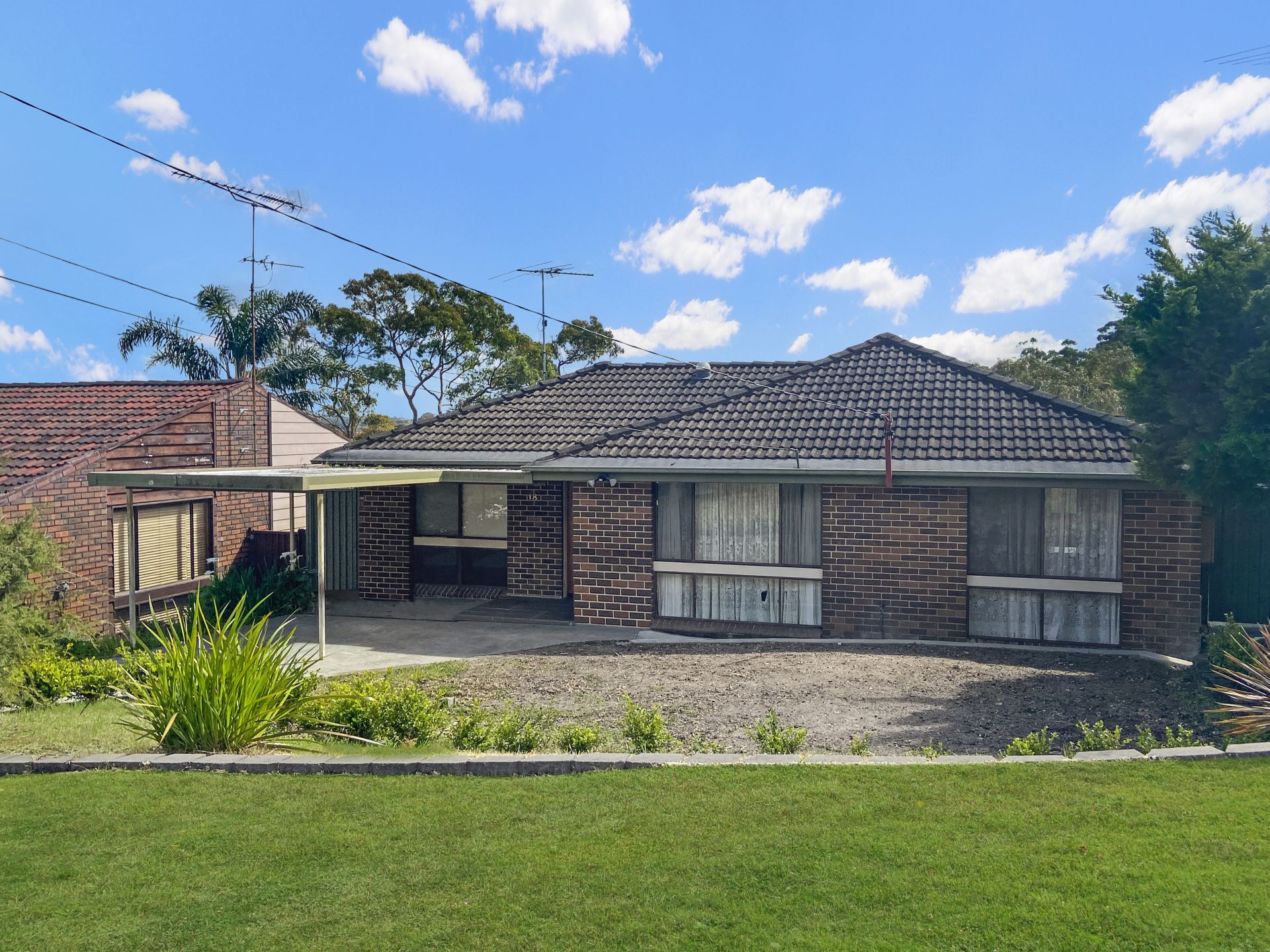 Real Estate For Lease 18 Hollings Crescent Heathcote , NSW