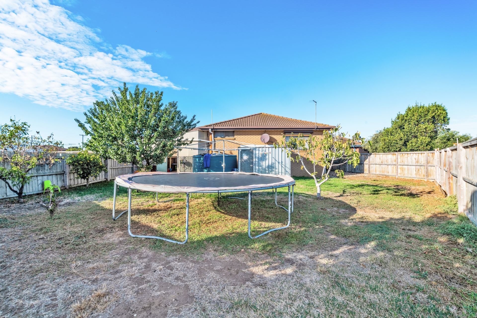 8 Ainsley Court, St Leonards Neville Richards Real Estate