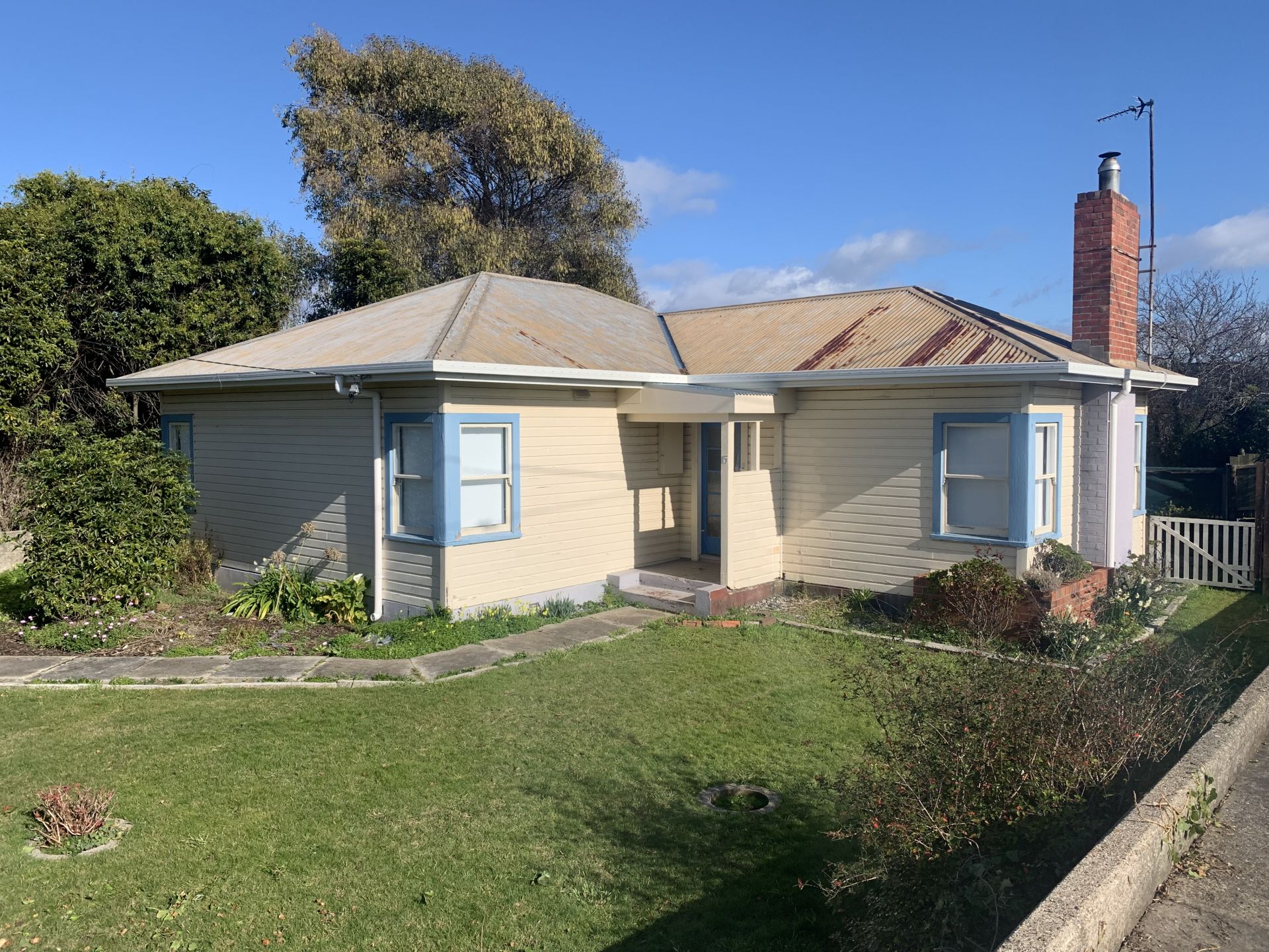 15 Ashgrove Street, Devonport Halliwell Property Agents