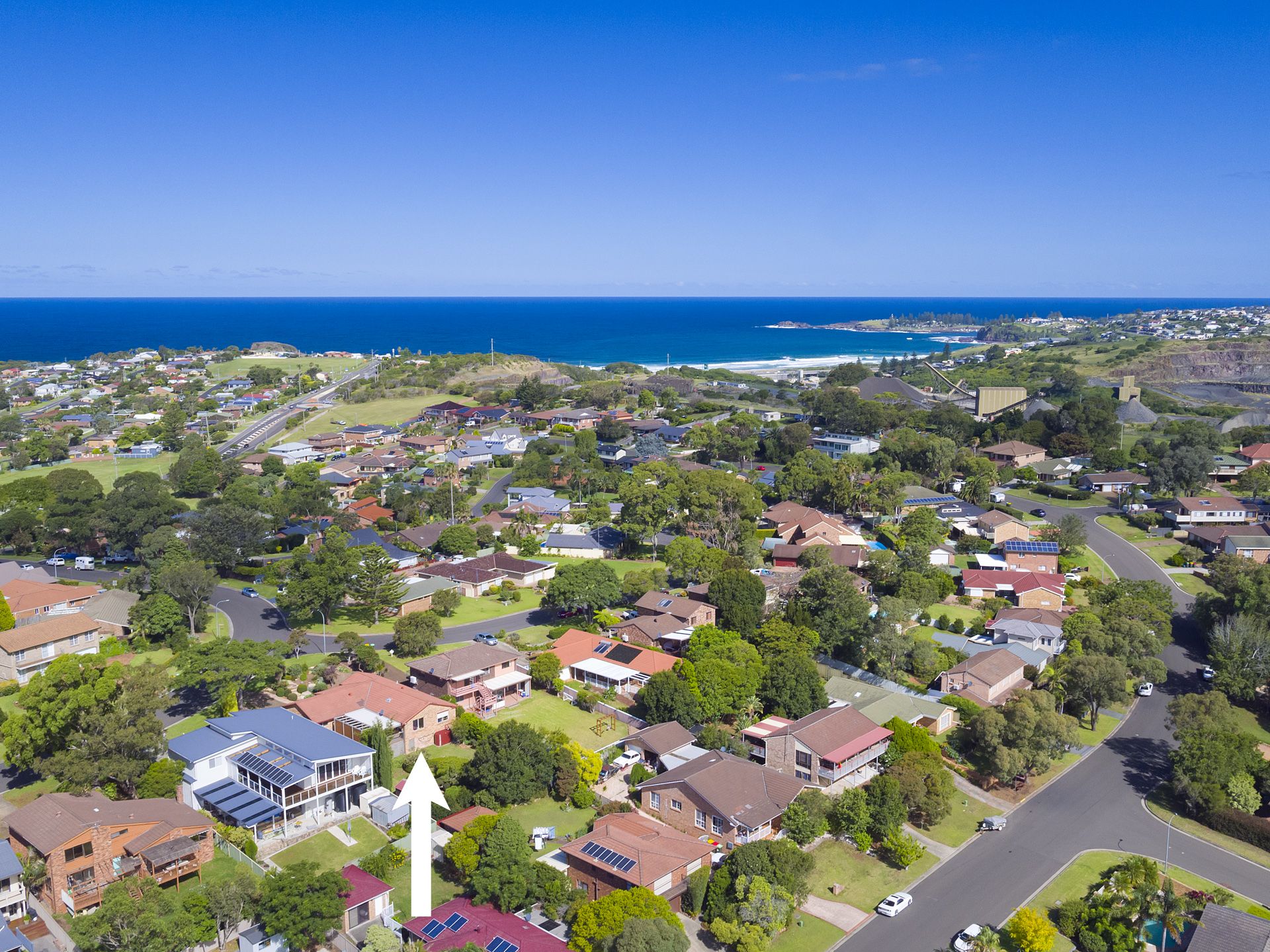46 Alexander Avenue, Kiama Downs First National Coast & Country Real