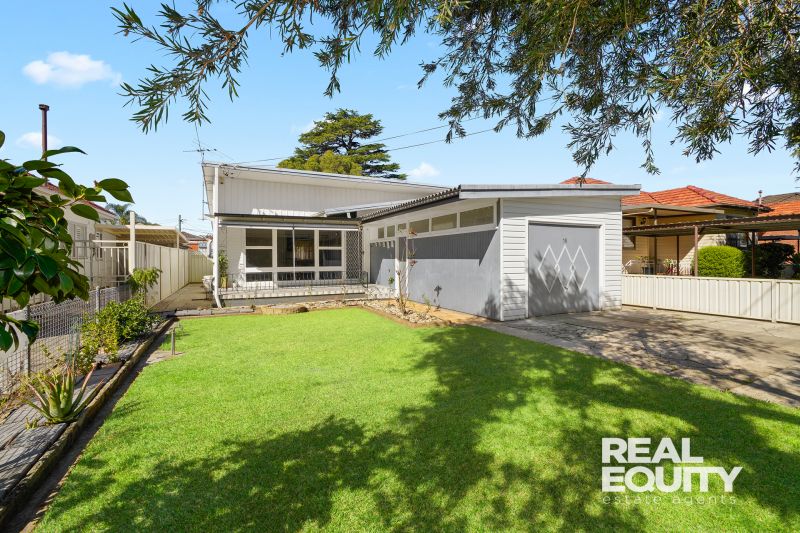 Real Estate For Sale 16 Hardy Avenue Riverwood , NSW