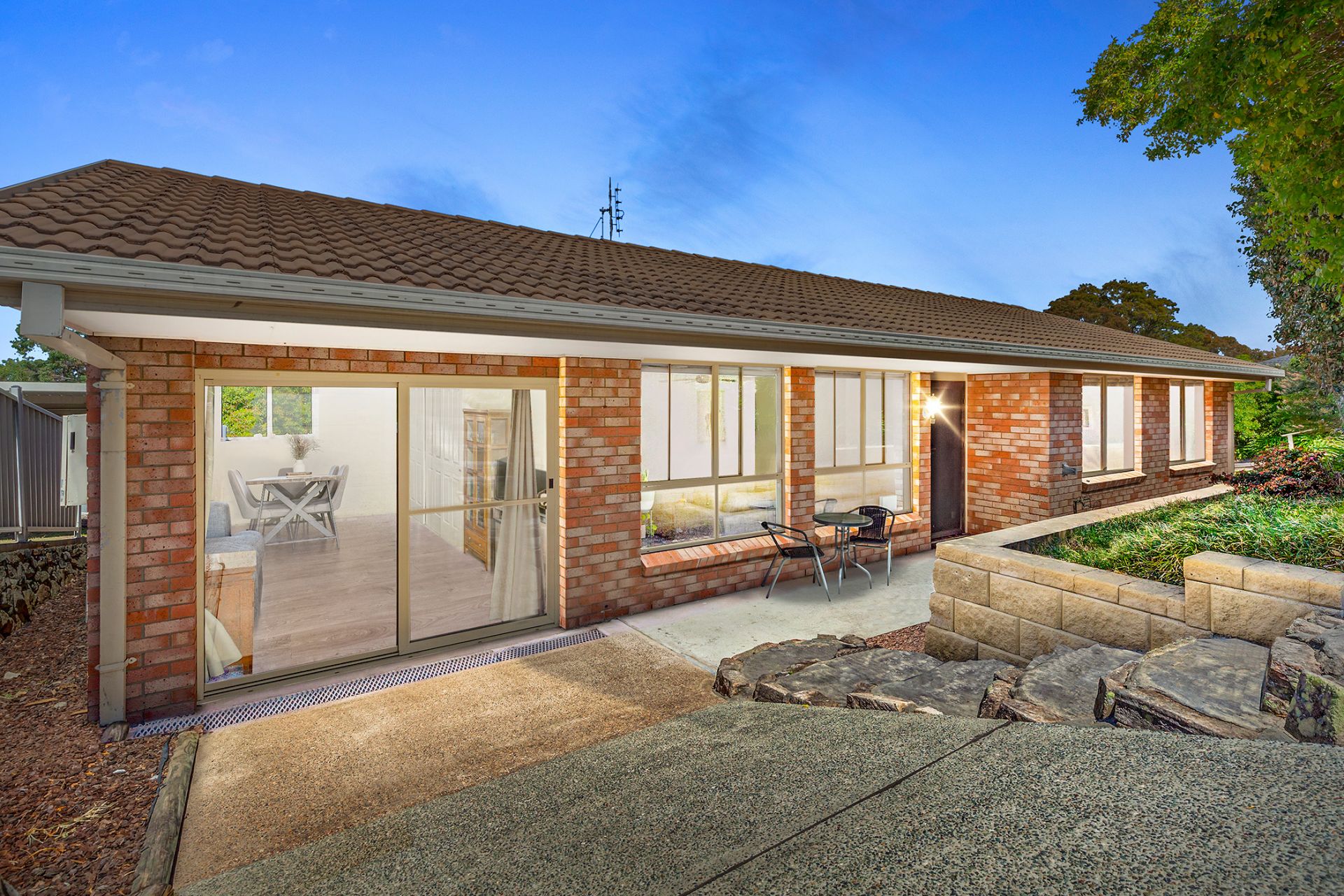 Real Estate For Sale 21 Carinda Avenue Edgeworth , NSW