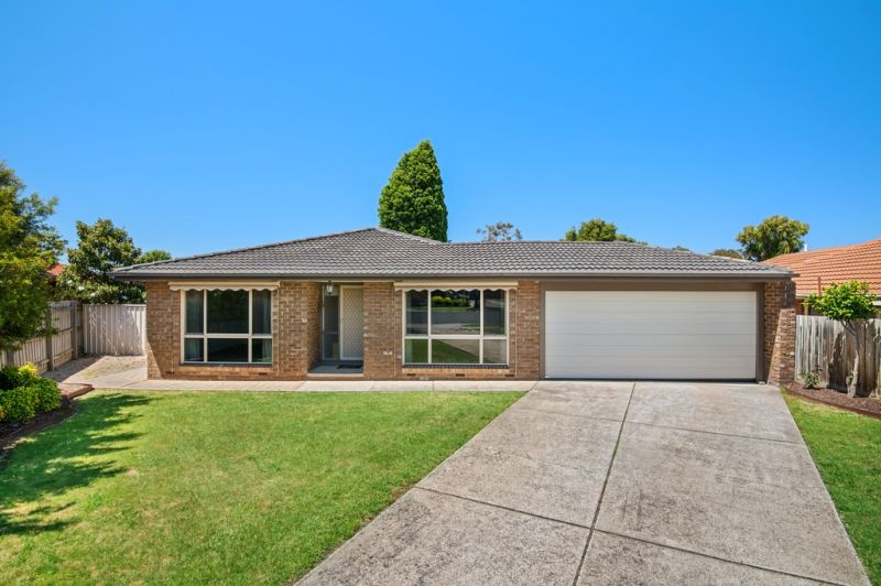 27 Court, Wantirna South OBrien Real Estate