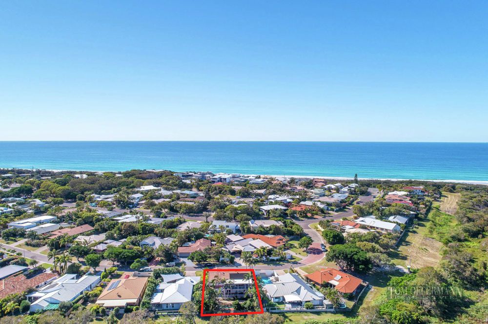 Real Estate For Sale 13 Moonbeam Crescent Castaways Beach , QLD