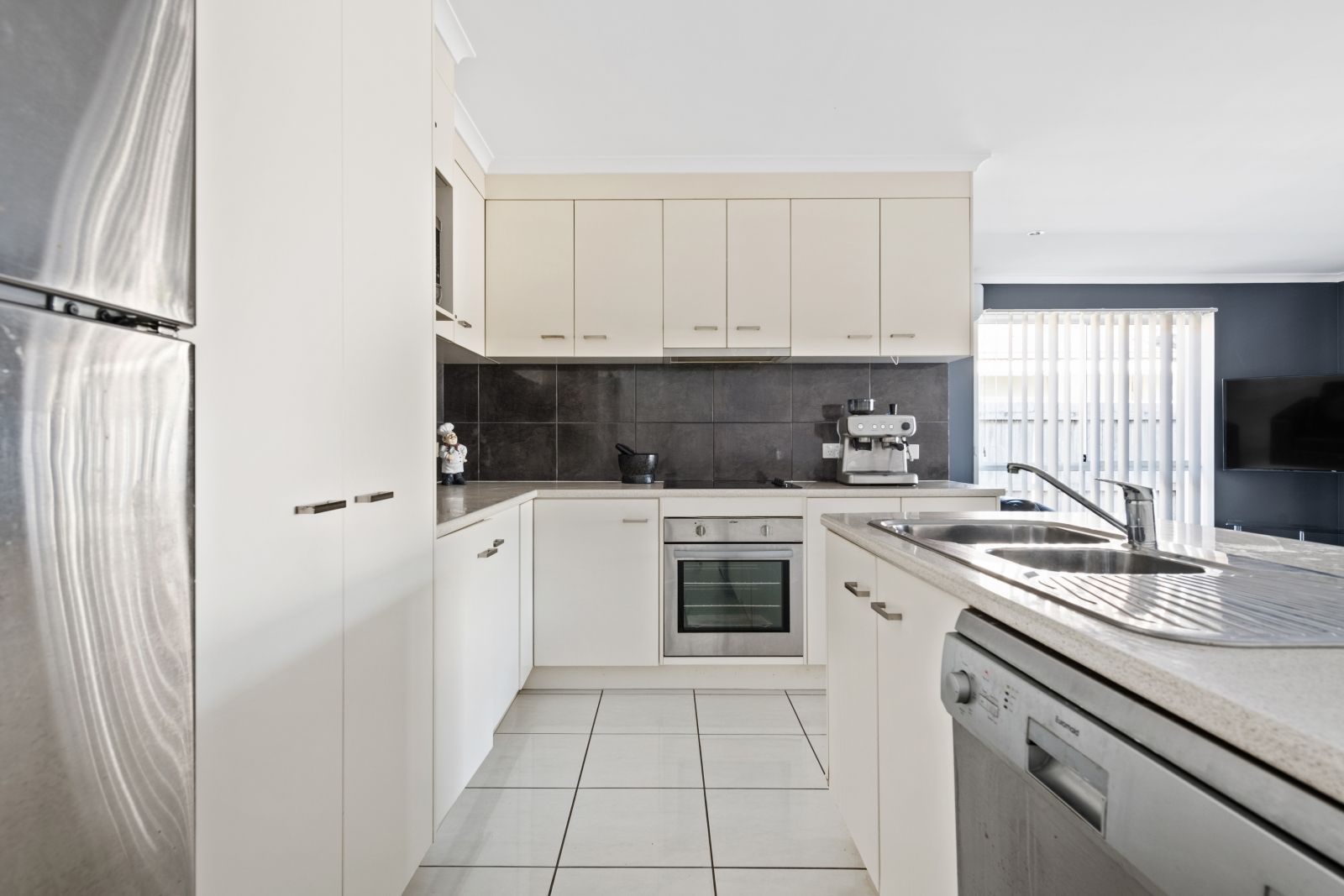 Real Estate For Sale 17 Clarence Place Sippy Downs , QLD