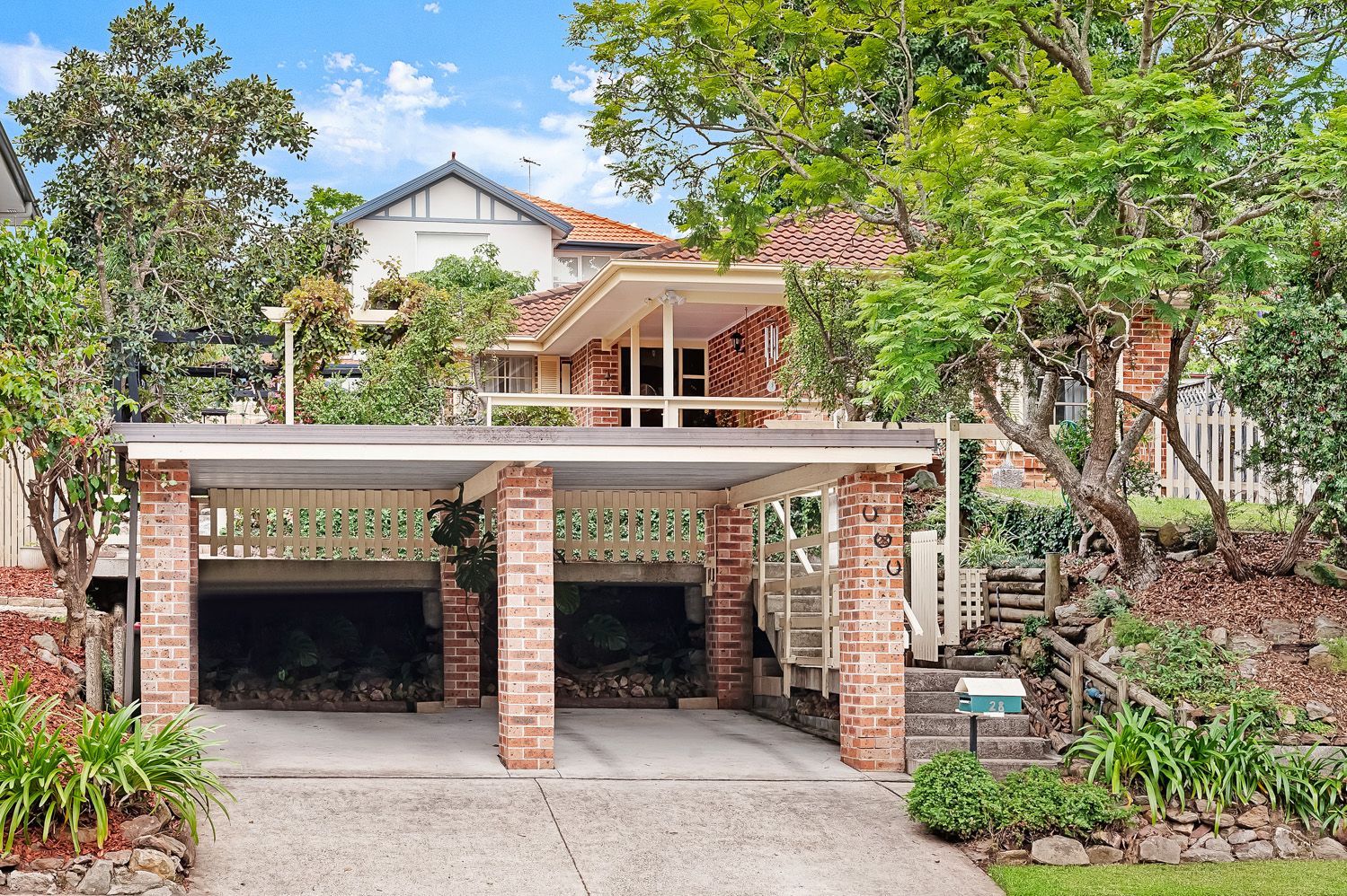 Real Estate For Sale 28 Knox Place Normanhurst , NSW