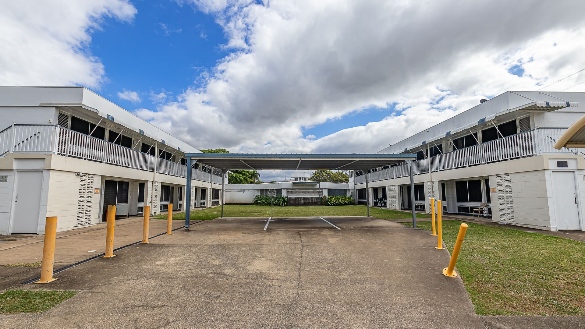 1/115 Mooney Street, Gulliver Harcourts Kingsberry Townsville