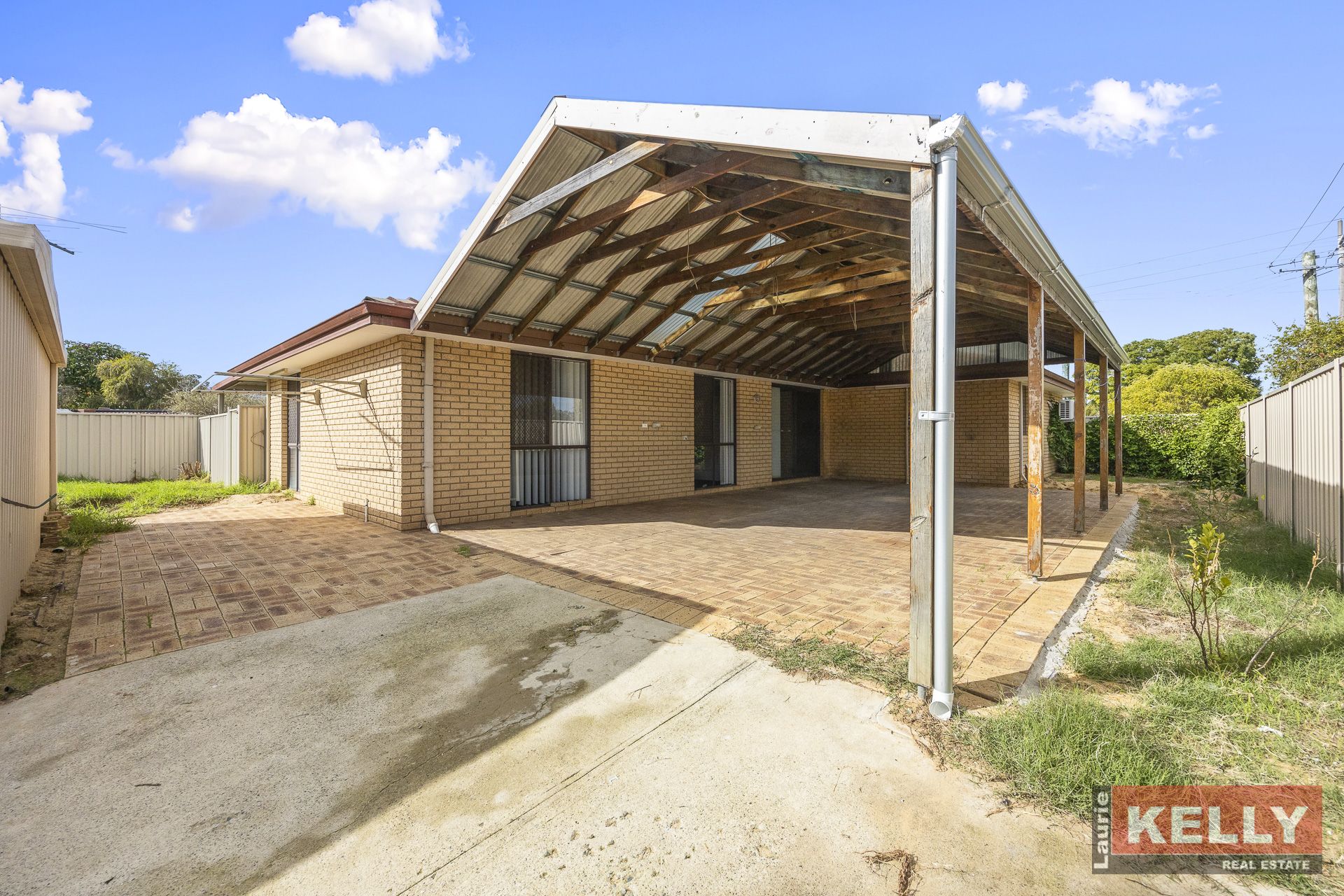 140 Hale Road, Forrestfield Laurie Kelly Real Estate