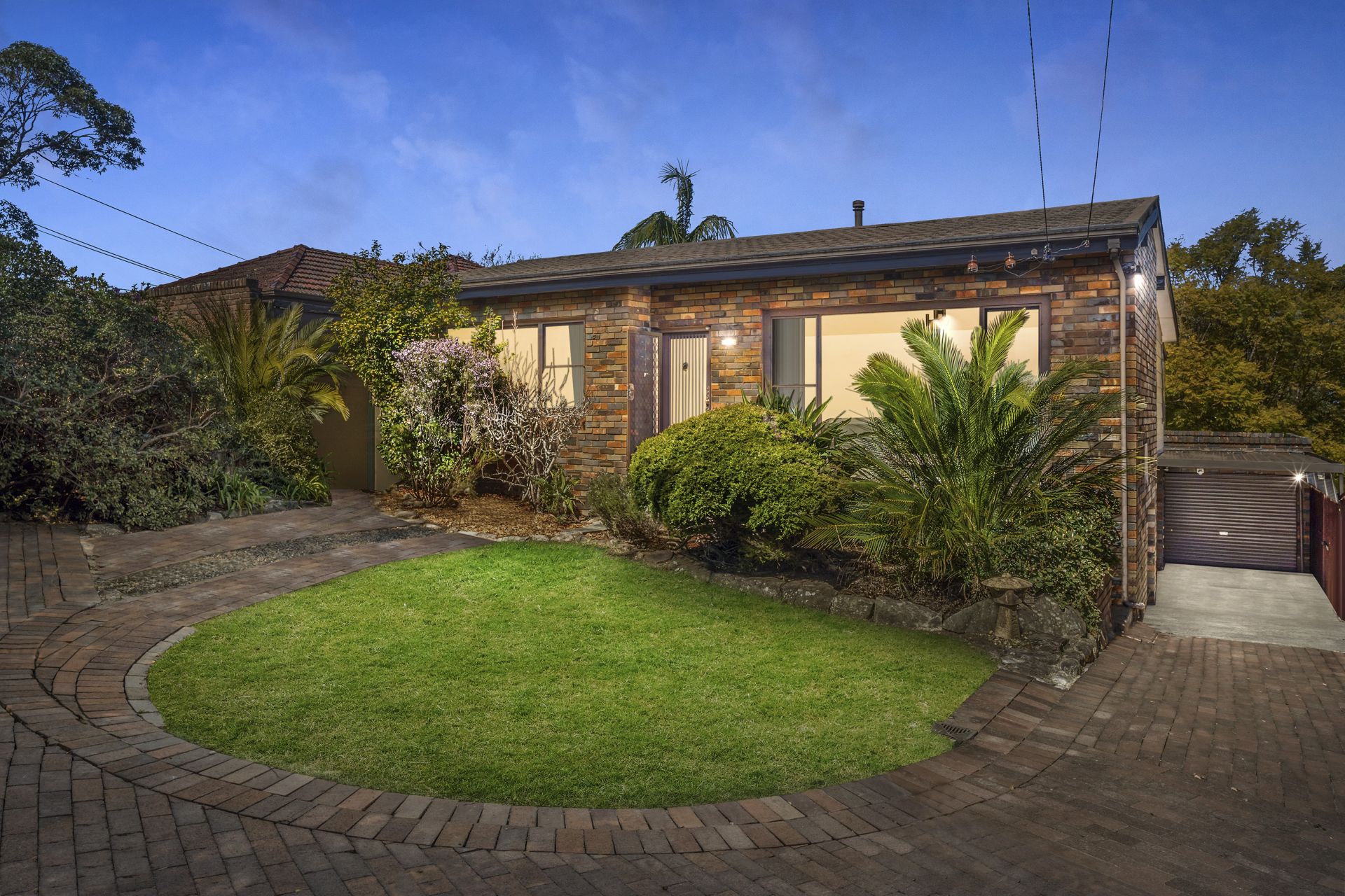 Real Estate For Sale 15 Heather Street Wheeler Heights , NSW