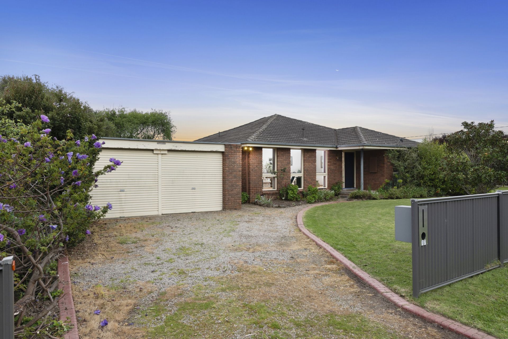 17 Sunningdale Avenue, Mornington OBrien Real Estate