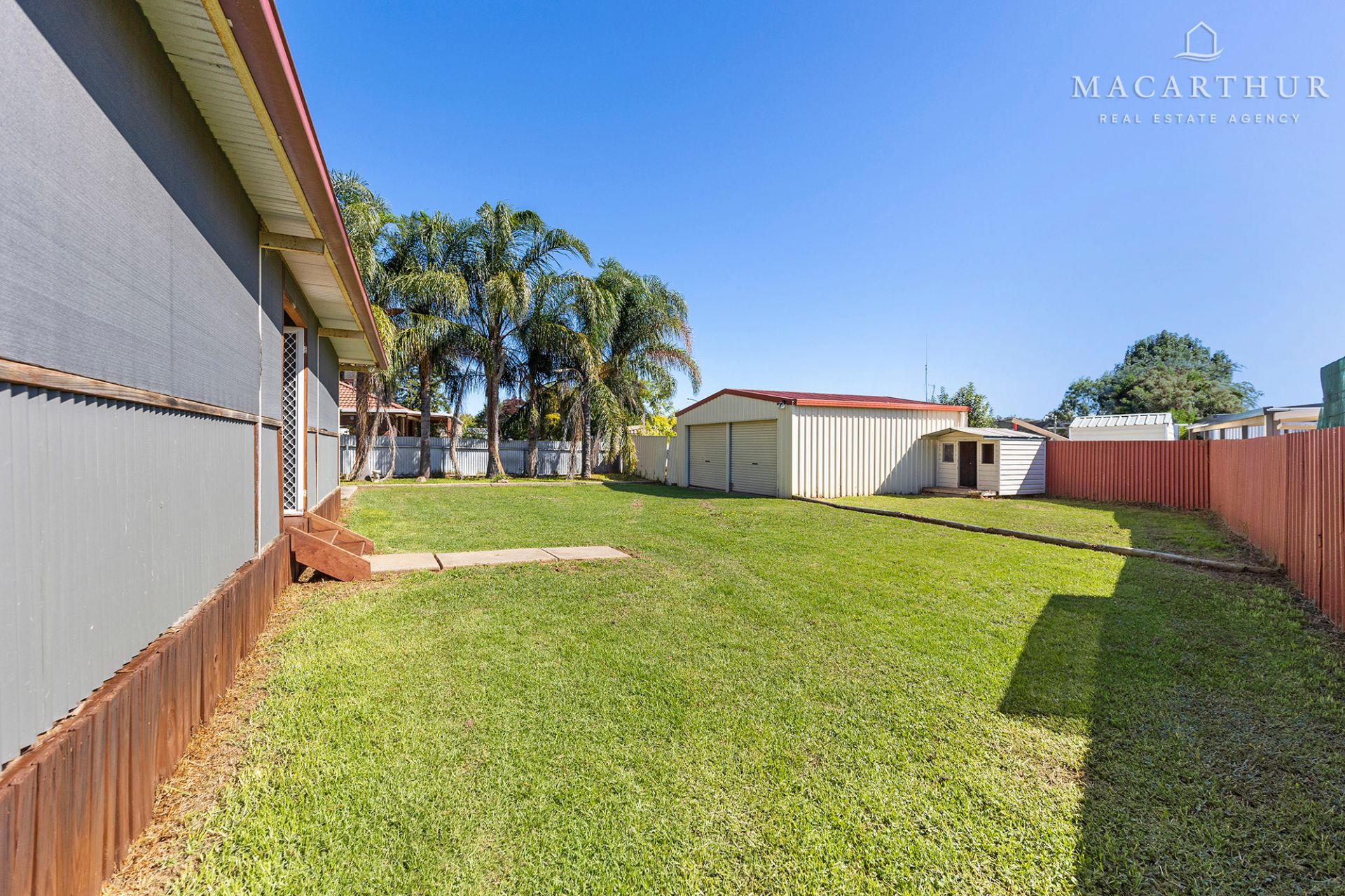 10 Crisp Drive, Ashmont Macarthur Real Estate Agency