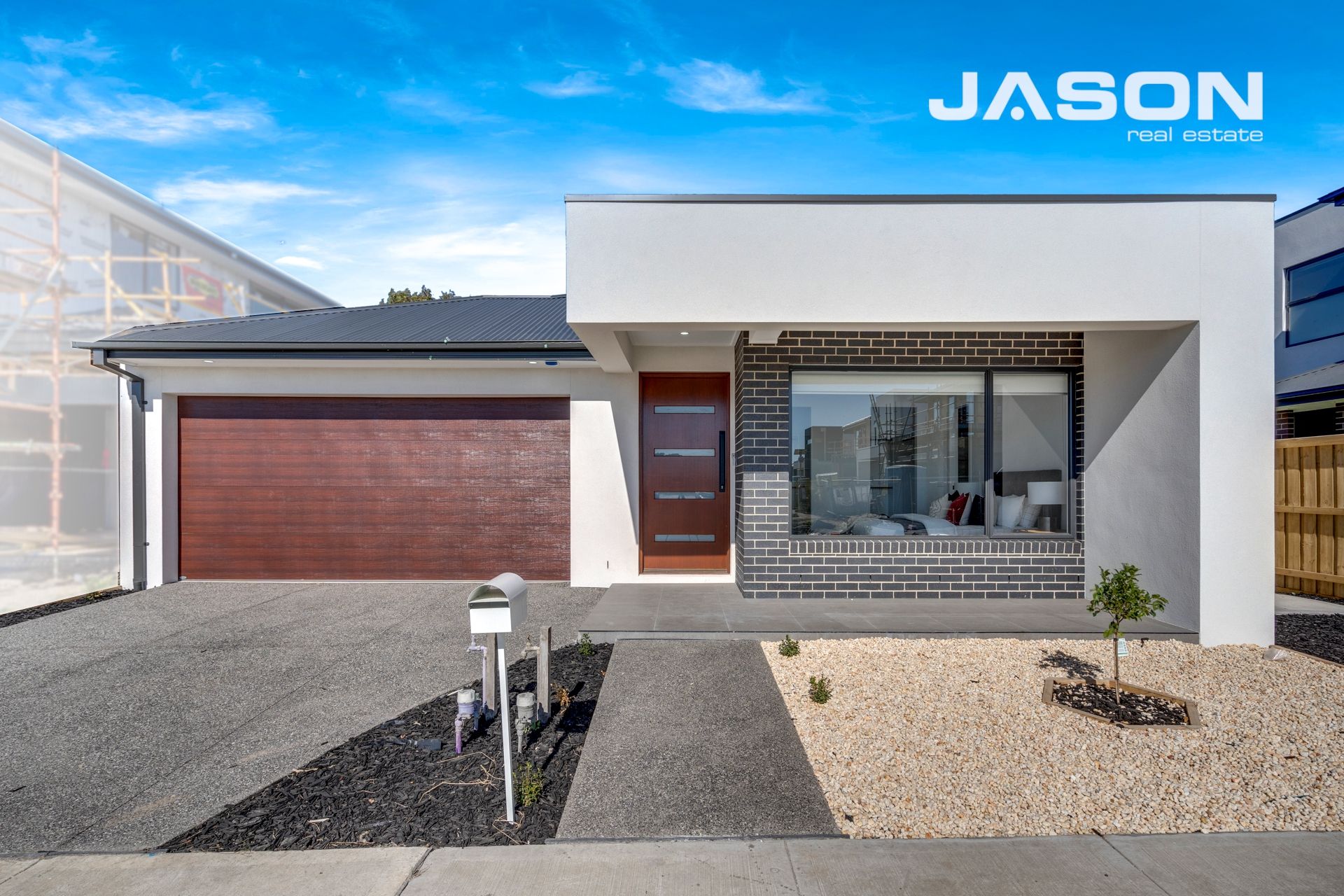 18 Taloumbi Crescent, Greenvale Jason Real Estate